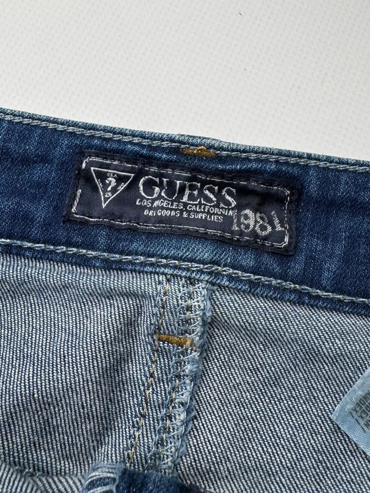 Guess Guess Vintage Mini Skirt (145) Size 24" / US 00 / IT 34 - 5 Thumbnail
