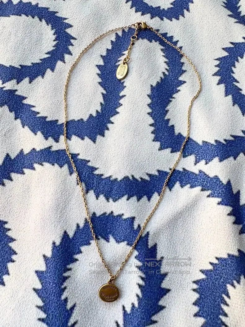Vivienne Westwood Vivienne Westwood Mother of Pearl Saturn Necklace. Size ONE SIZE - 4 Thumbnail