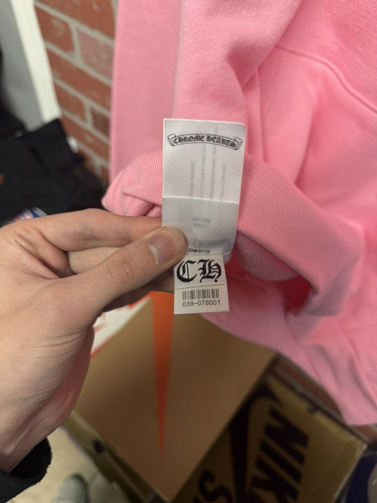 Chrome Hearts Chrome Hearts Pink Pullover Hoodie Size Small Web Exlusive Size US S / EU 44-46 / 1 - 18 Thumbnail