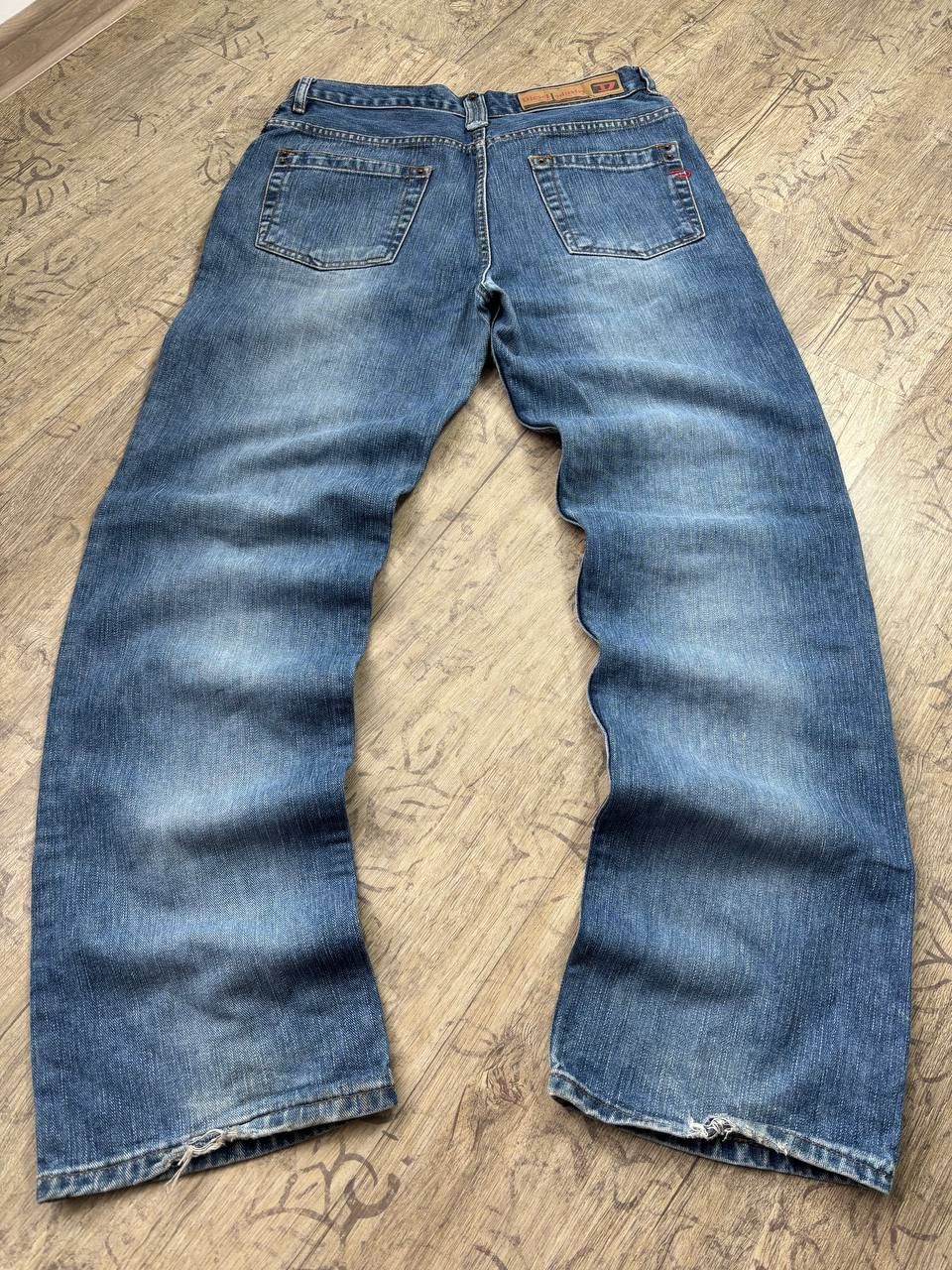 Diesel VTG Diesel y2K Baggy Tab logo japan Denim jeans Size US 32 / EU 48 - 8 Thumbnail