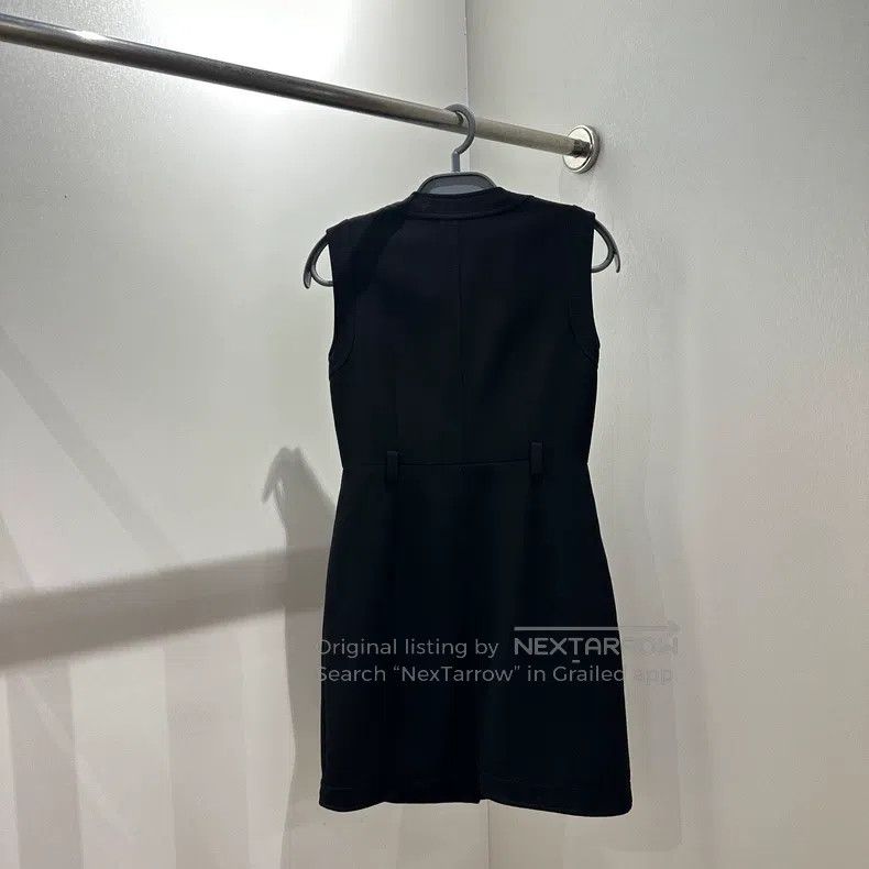 Gucci Gucci Double G gold button sleeveless dress Size XS / US 0-2 / IT 36-38 - 2 Thumbnail