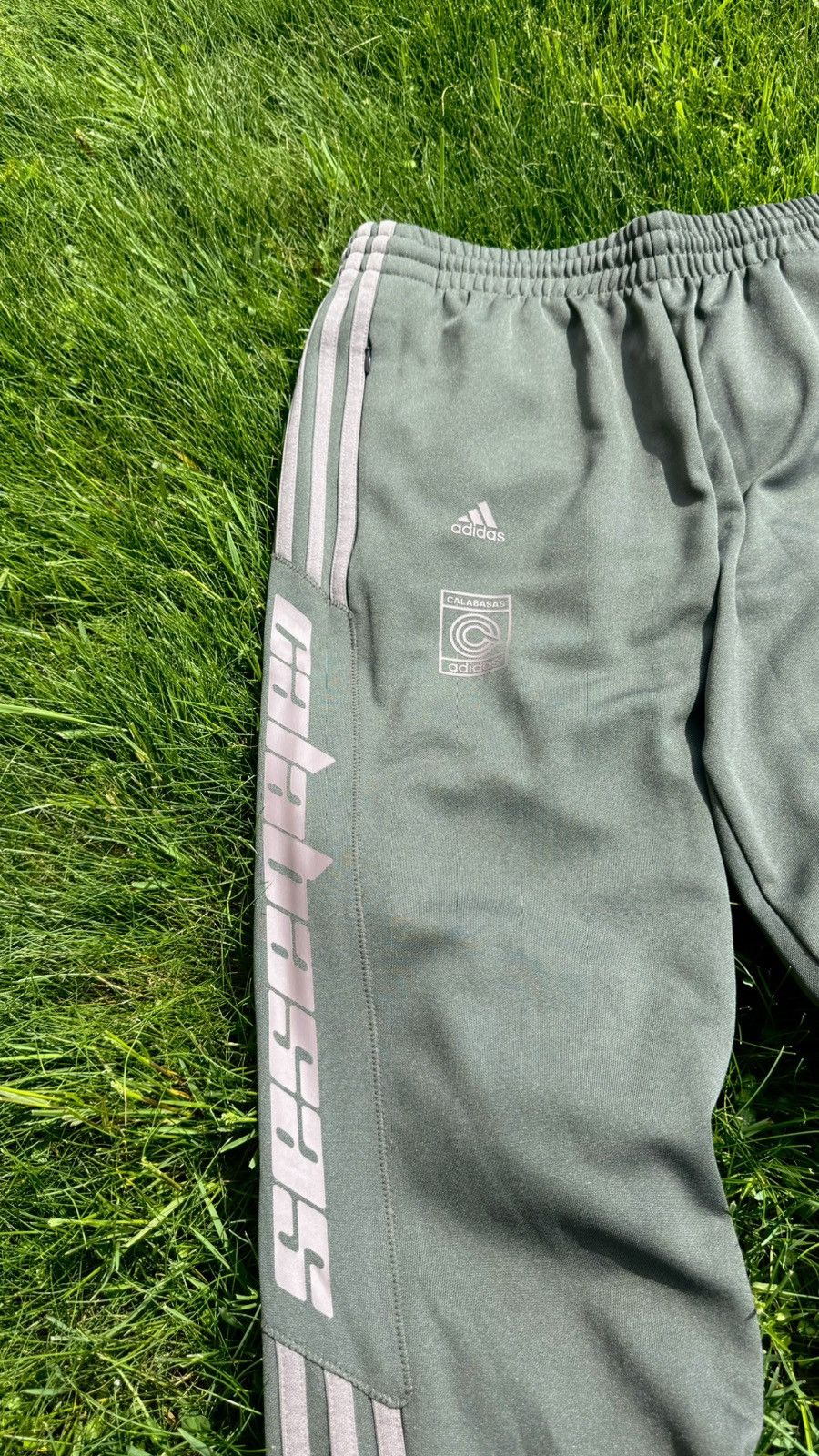 Adidas × Kanye West × Yeezy Adidas Calabasas Kanye West Yeezy Season Size US 33 - 2 Thumbnail