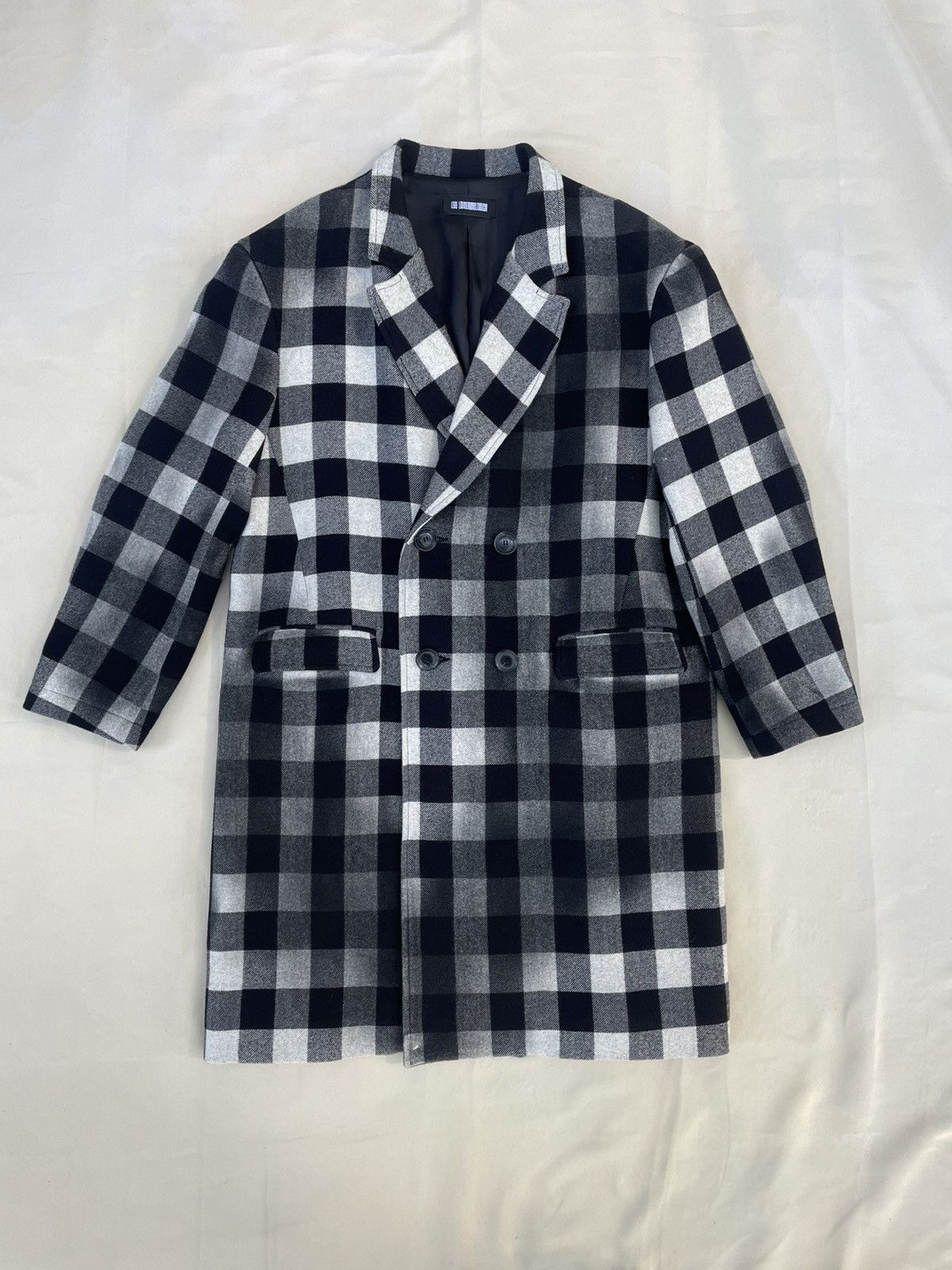 LGN LOUIS GABRIEL NOUCHI Louis Gabriel Nouchi spray painted coat Size US L / EU 52-54 / 3 - 1 Thumbnail