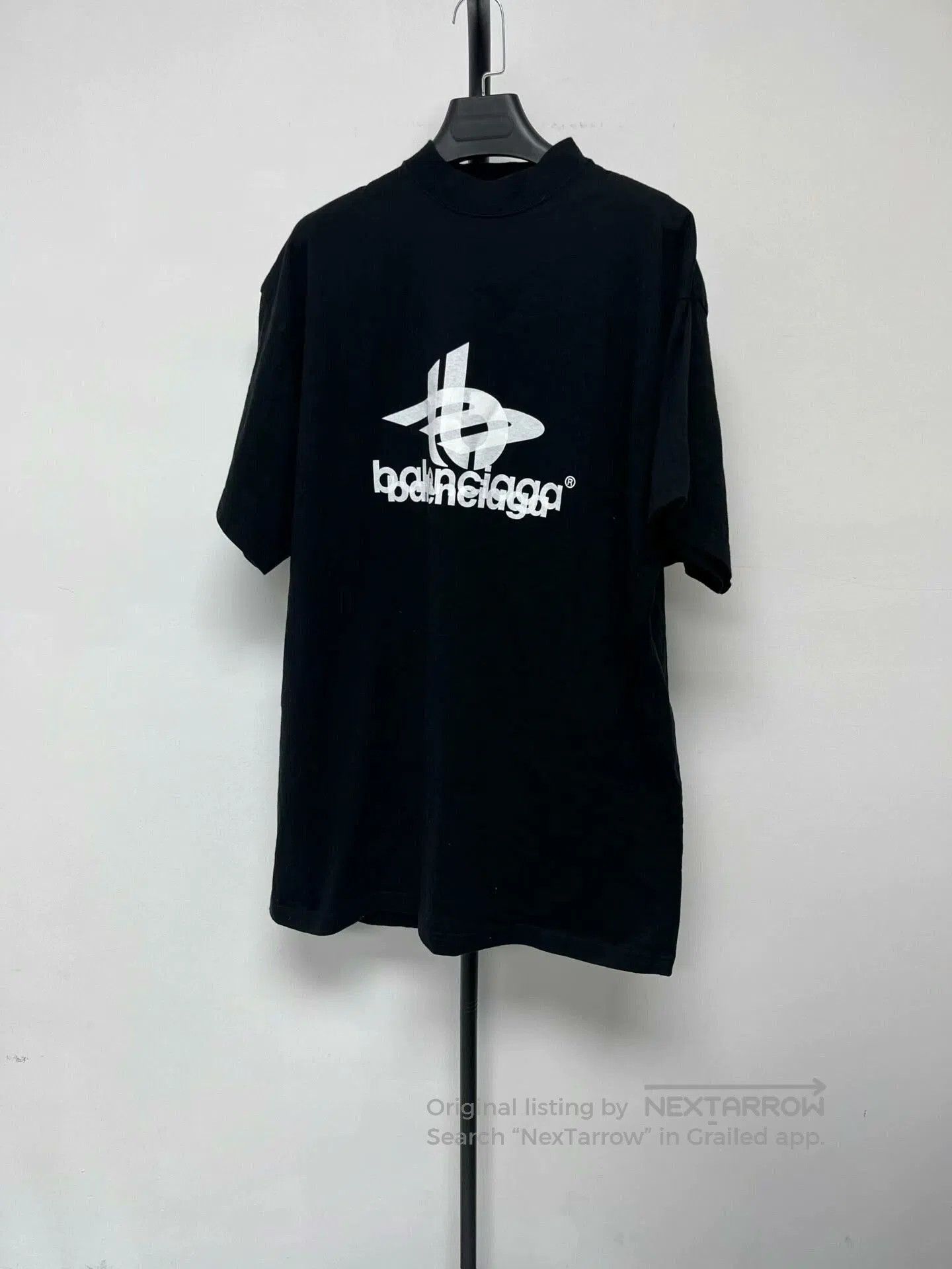 Balenciaga Balenciaga Oversized Letter Print Crewneck T-shirt. Size US S / EU 44-46 / 1 - 1 Thumbnail