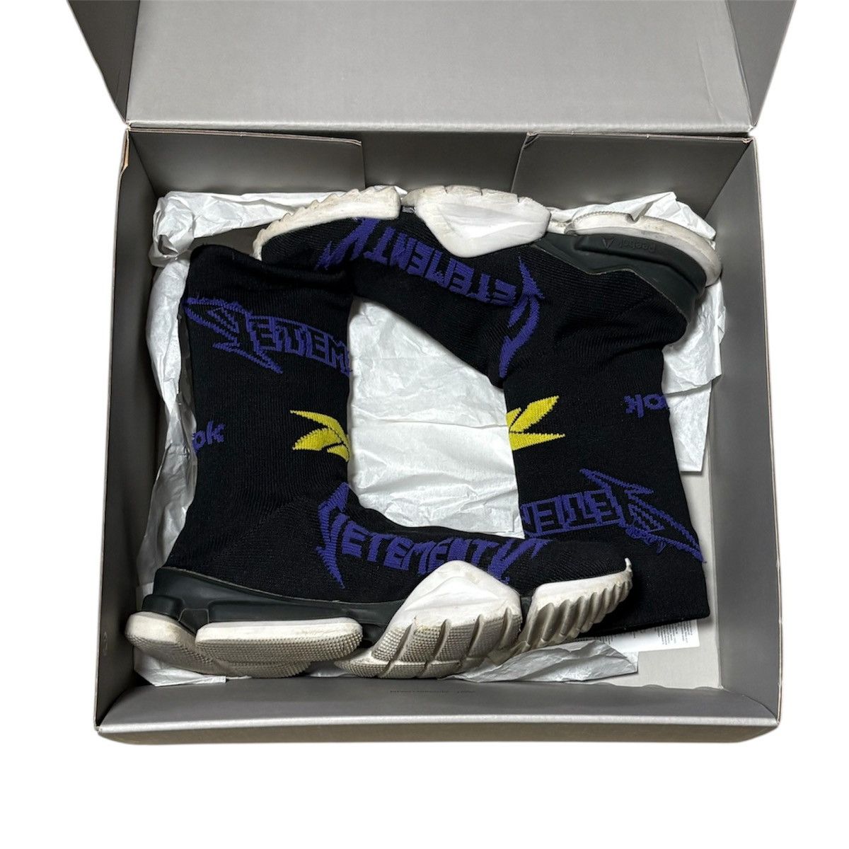 Reebok × Vetements SS2019 VETEMENTS BY DEMNA REEBOK METAL SOCK SHOES Size US 7.5 / EU 40-41 - 2 Thumbnail