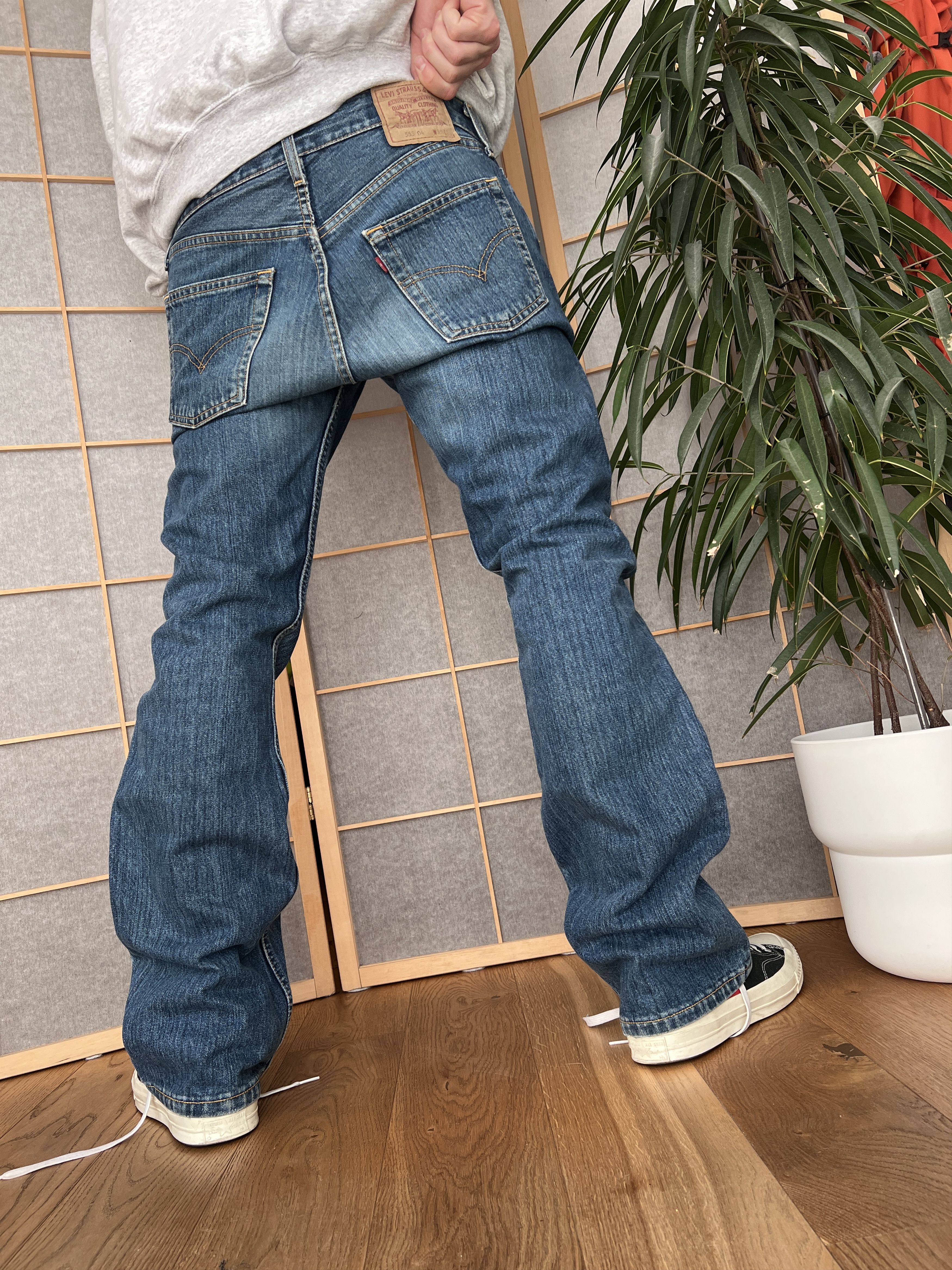 Levi's Vintage Clothing Levis 555 04 Flared boot cut vintage 2000s Retro denim jeans Size US 32 / EU 48 - 2 Thumbnail