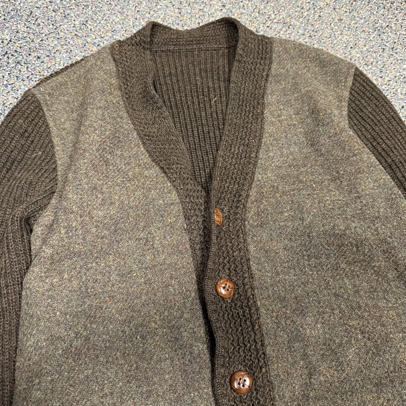 Harris Tweed Vintage Made in Japan Harris Tweed Pure Wool Cardigan Size US M / EU 48-50 / 2 - 3 Thumbnail