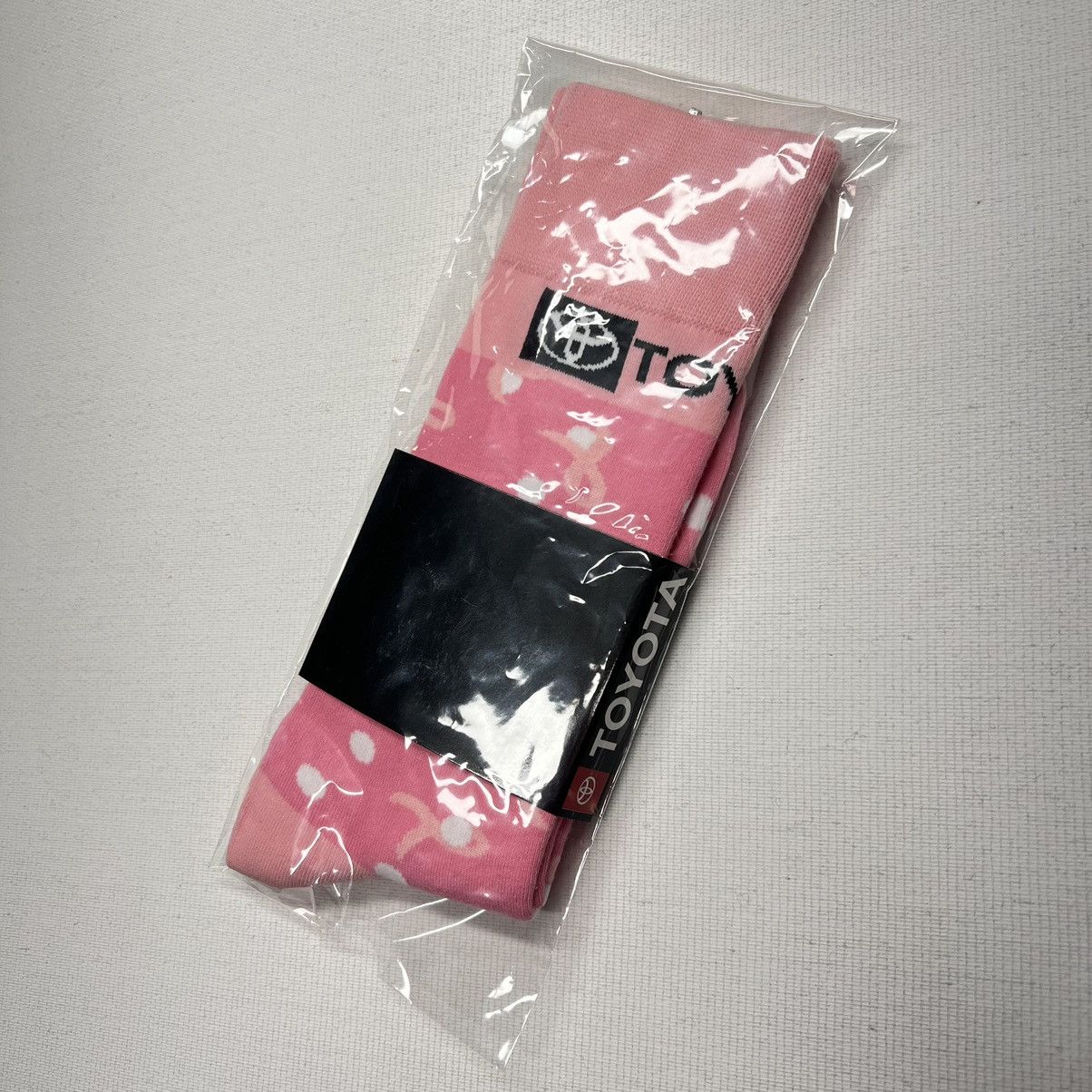 Japanese Brand NEW Toyota Socks Pink Breast Cancer Awareness Car Auto Logo Size ONE SIZE - 1 Thumbnail