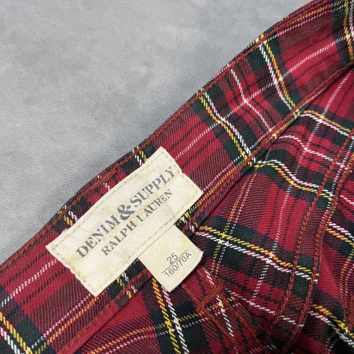 Denim & Supply Ralph Lauren Denim & Supply Ralph Lauren Red Tartan Slim Fit Punk Pants Size US 26 / EU 42 - 4 Thumbnail