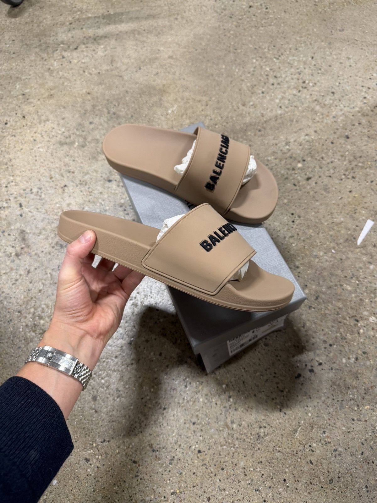 Balenciaga Balenciaga Rubber Slides NEW 500$ Size US 8 / EU 41 - 4 Thumbnail