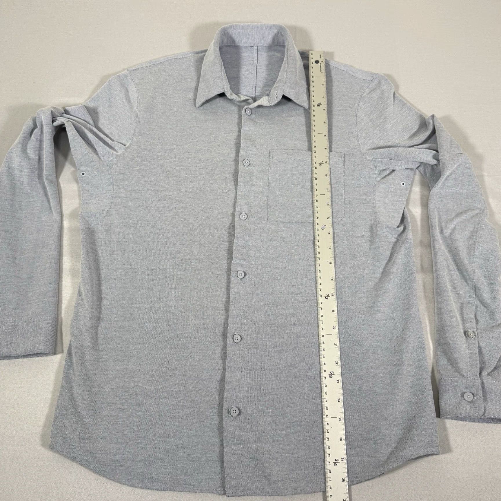 Lululemon Lululemon Men's Shirt Button-Up Blue M Regular Long Sleeve Collared Polyester Breathable Classic Outdoor Preppy Casual Business Travel All Seasons Size US M / EU 48-50 / 2 - 6 Thumbnail