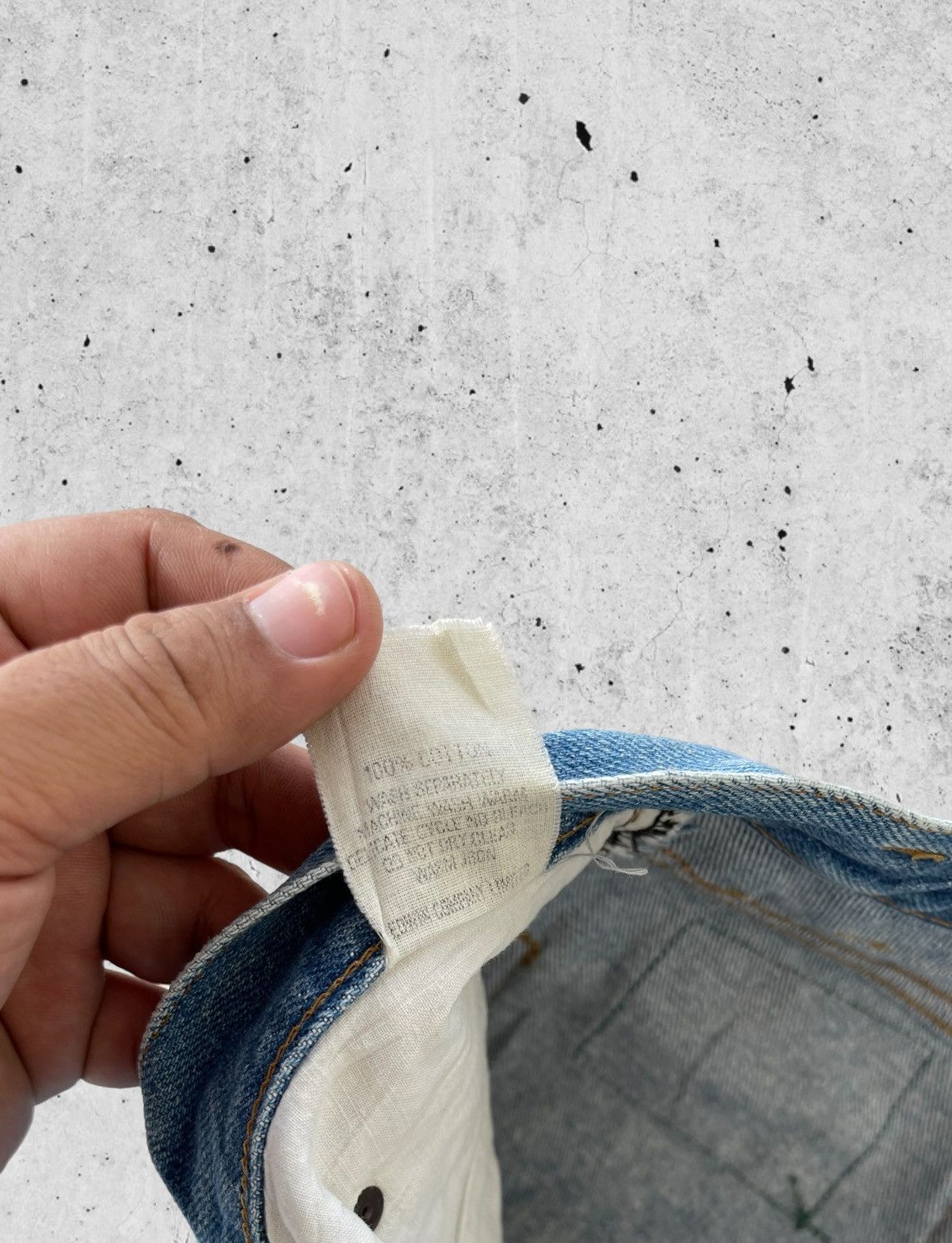 Edwin 🔥 Edwin Italy Distressed Denim Vintage W31 🔥 Size US 31 - 8 Thumbnail