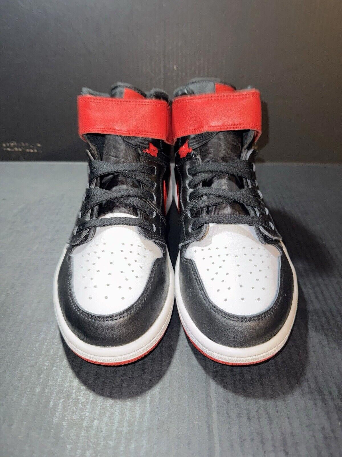 Jordan Brand Nike Air Jordan 1 High FlyEase Black Toe CQ3835-001 - Sz 9.5 Size US 9.5 / EU 42-43 - 3 Thumbnail