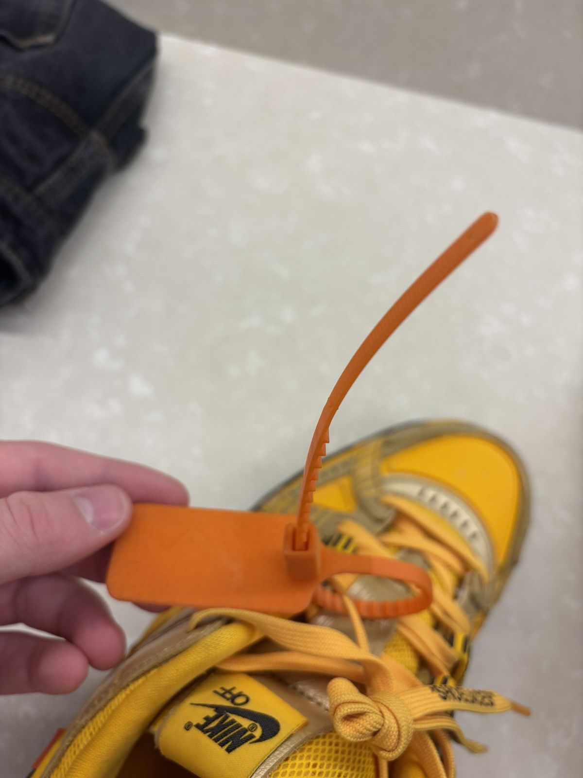 Nike × Off-White Off white rubber dunks university gold Size US 10 / EU 43 - 10 Thumbnail