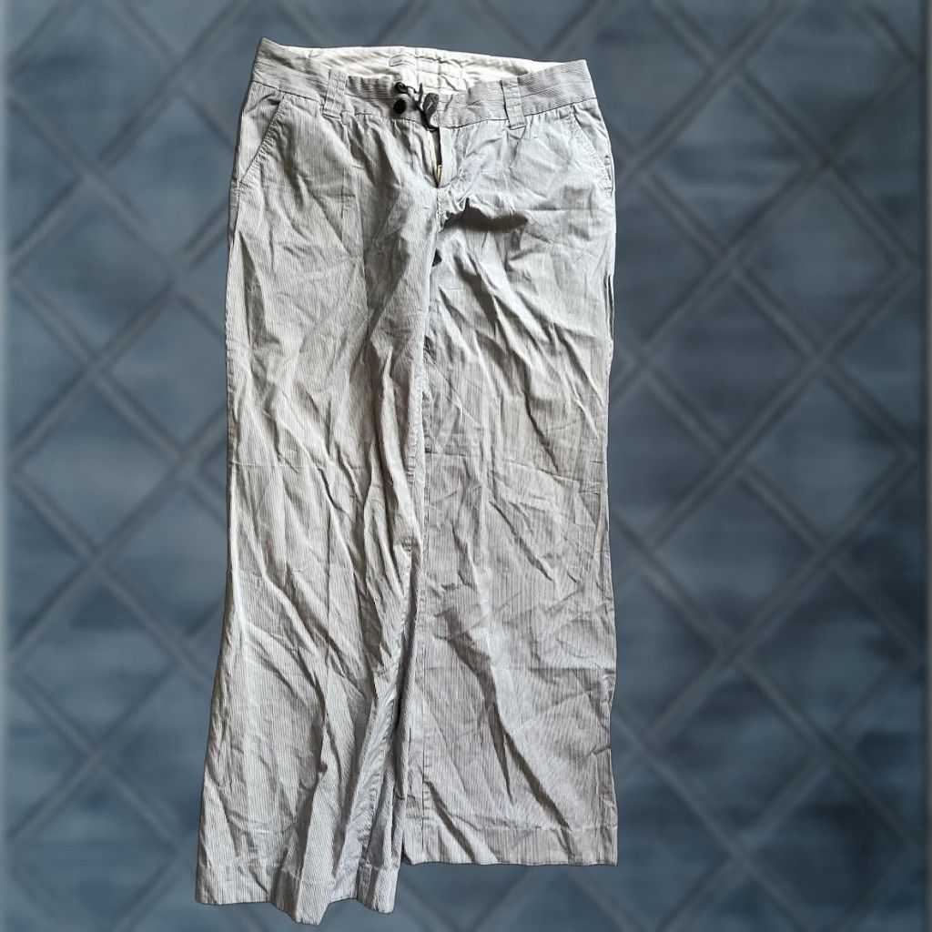 Old Navy VINTAGE Old Navy Womens Pants Striped White Blue Mid Rise Size 6 Regular Womens Size 28" / US 6 / IT 42 - 1 Thumbnail