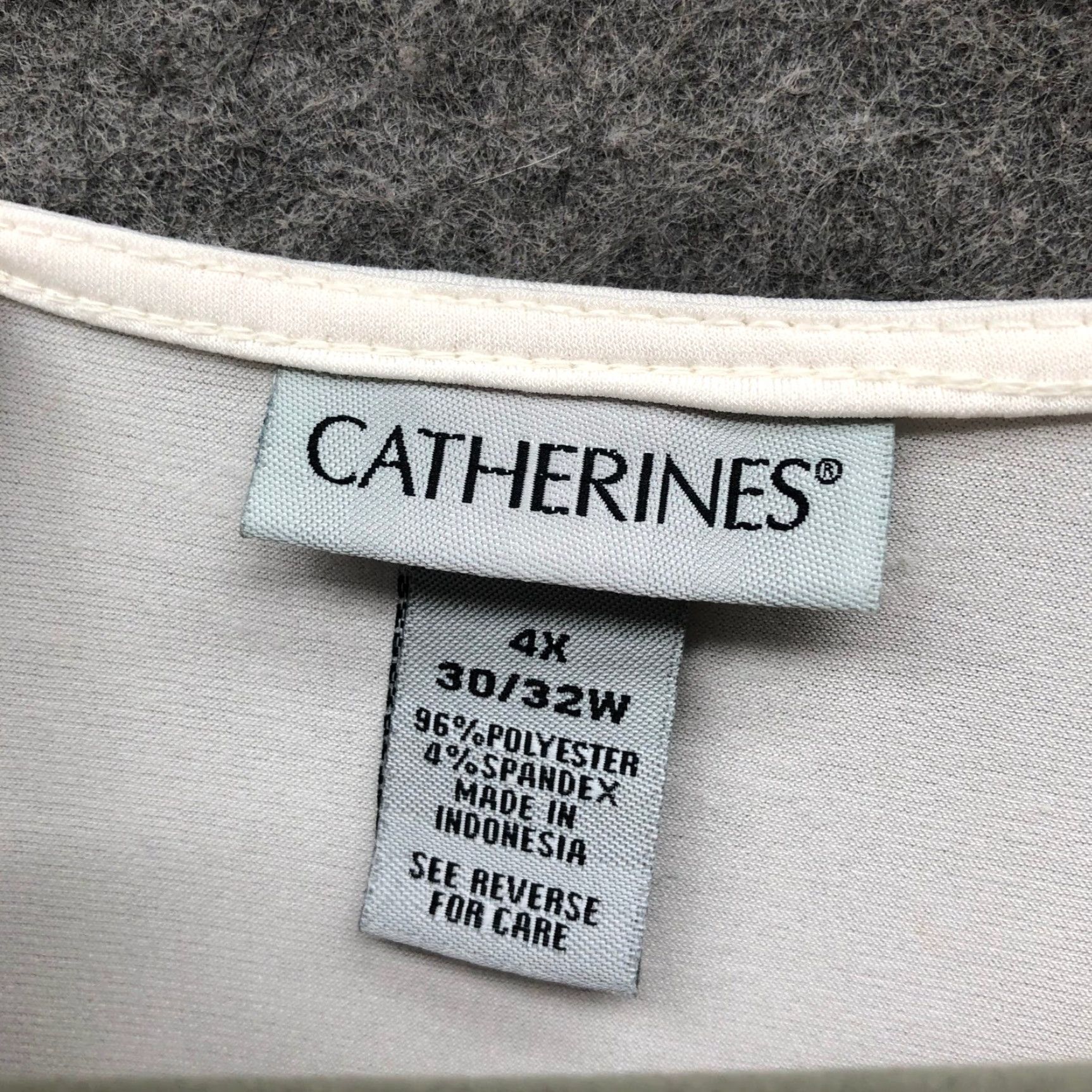 Vintage VINTAGE Catherines White Tank Top Blouse Womens 4X Jersey Knit Sleeveless Top Size XXL / US 16-18 / IT 52-54 - 3 Thumbnail