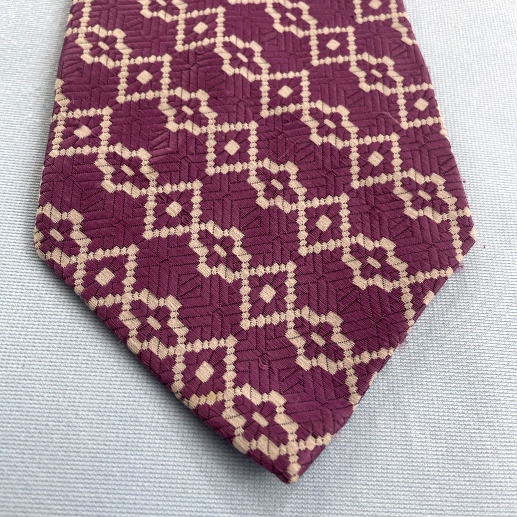 Vintage Vtg 1970s Extra Wide 4.5" Kipper Tie Woven Purple Lilac White Geometric 4.5x58 Capsule Necktie Mens Tie Size ONE SIZE - 6 Thumbnail