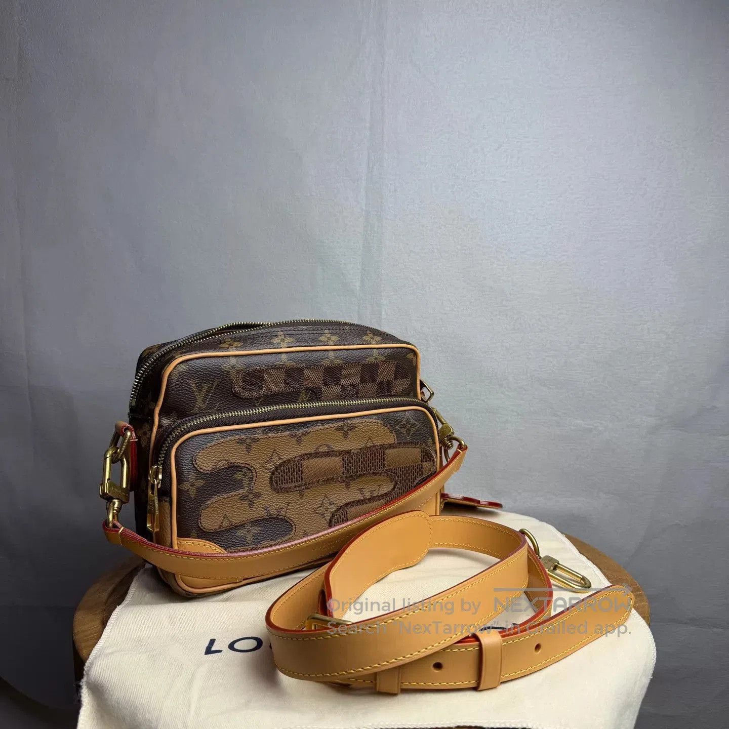 Louis Vuitton Brown Checkered Monogram Crossbody Bag. Size ONE SIZE - 1 Thumbnail