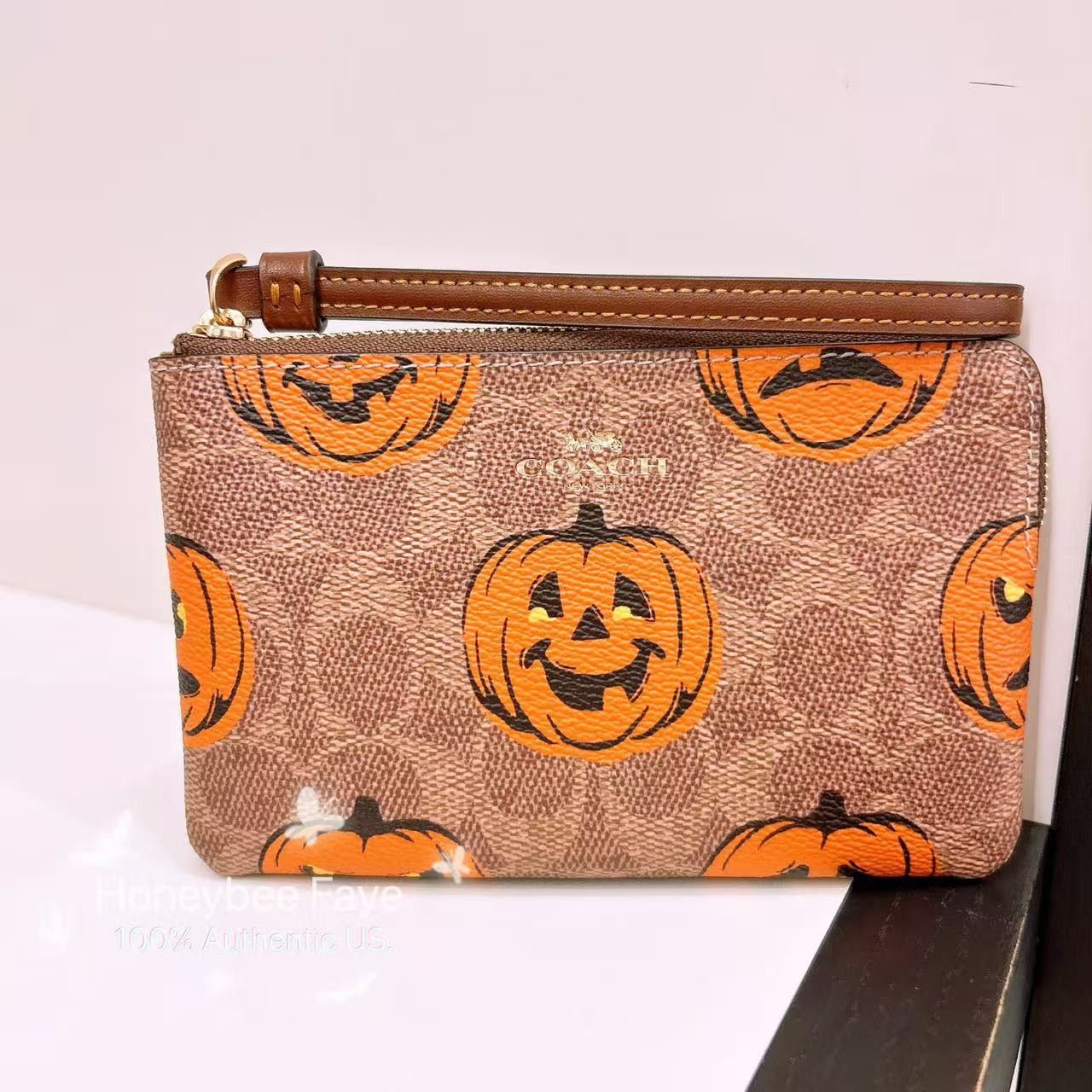 Coach Corner Zip Wristlet In Signature Canvas With Halloween Print Size ONE SIZE - 2 Thumbnail