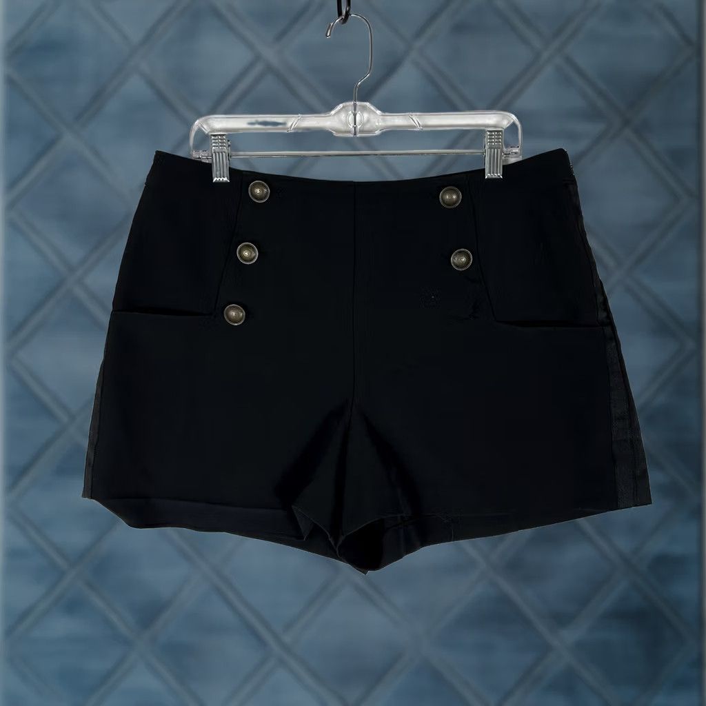Disney Disney Alice Through The Looking Glass Black Shorts Women's 14 Punk Goth Shortie, Black, 14, Disney, Women, Shortie, 14, Black Size 36" / US 14 / IT 50 - 1 Thumbnail