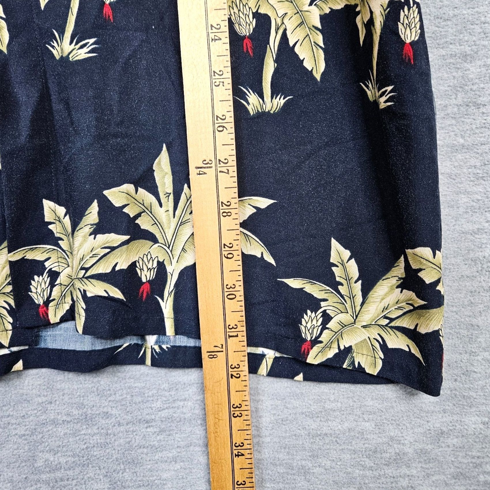 Pierre Cardin Pierre Cardin Men's Aloha Hawaiian Palm Trees Printed Shirt Sz M Size US M / EU 48-50 / 2 - 4 Thumbnail