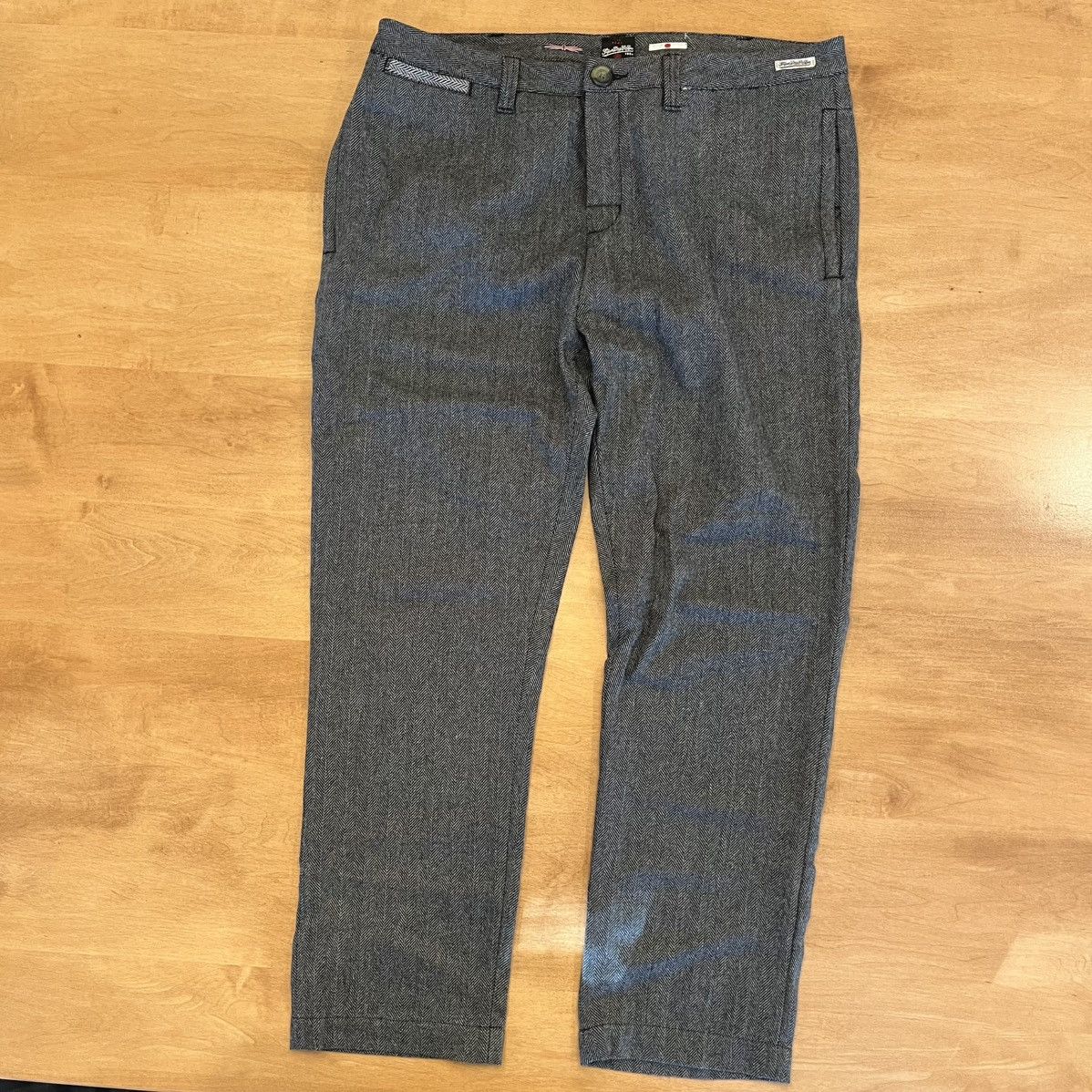Superdry × Vintage SuperDry flat-front pants in herringbone pattern black+grey Size US 36 / EU 52 - 1 Thumbnail