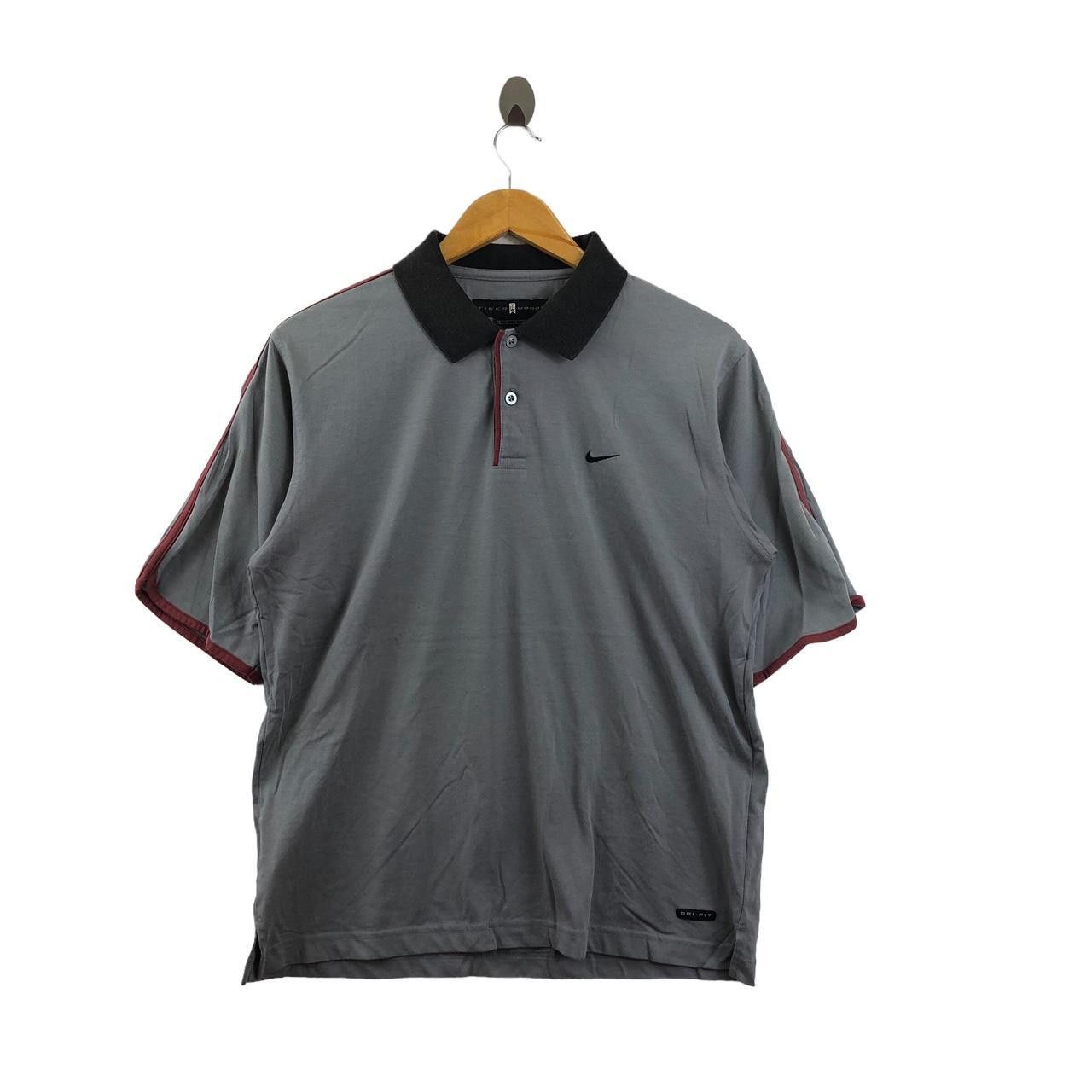 Vintage NIKE TIGER WOODS Golf Collection Polo Tee Shirt