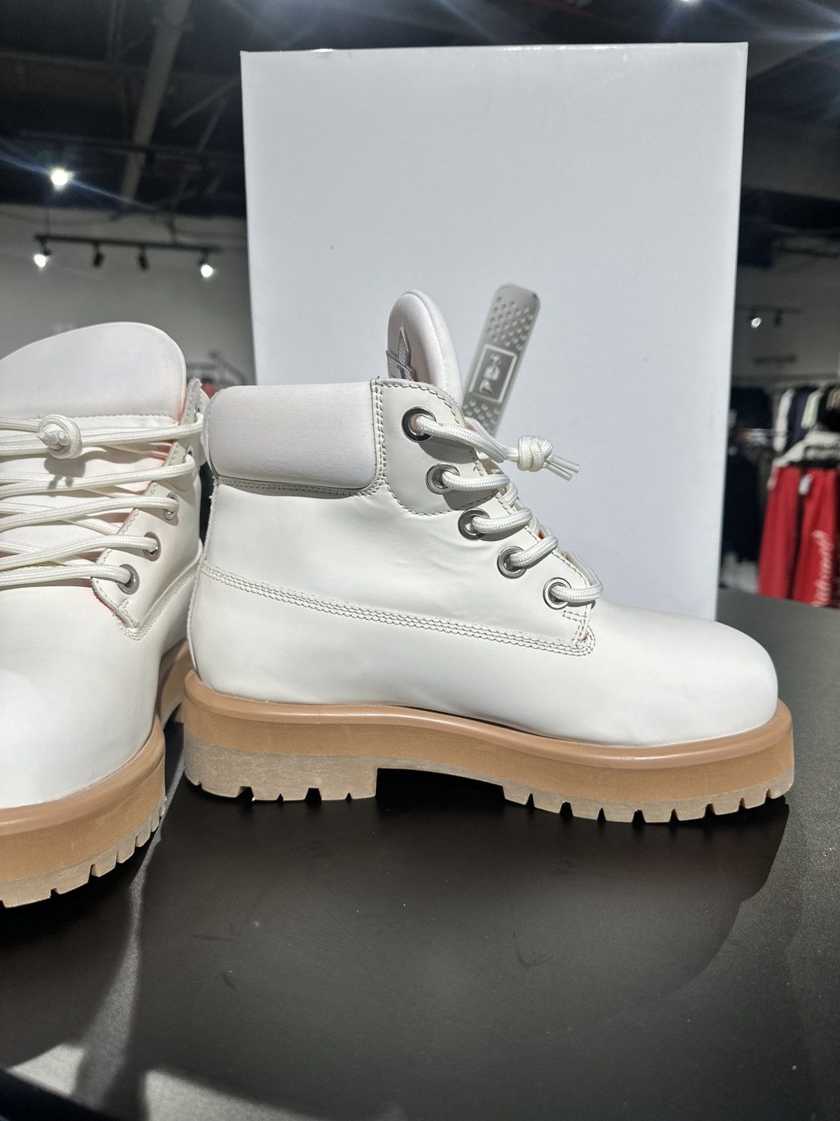 PDF PDF.Channel Strada Boots Low White EU 43 Size US 11 / EU 44 - 8 Thumbnail