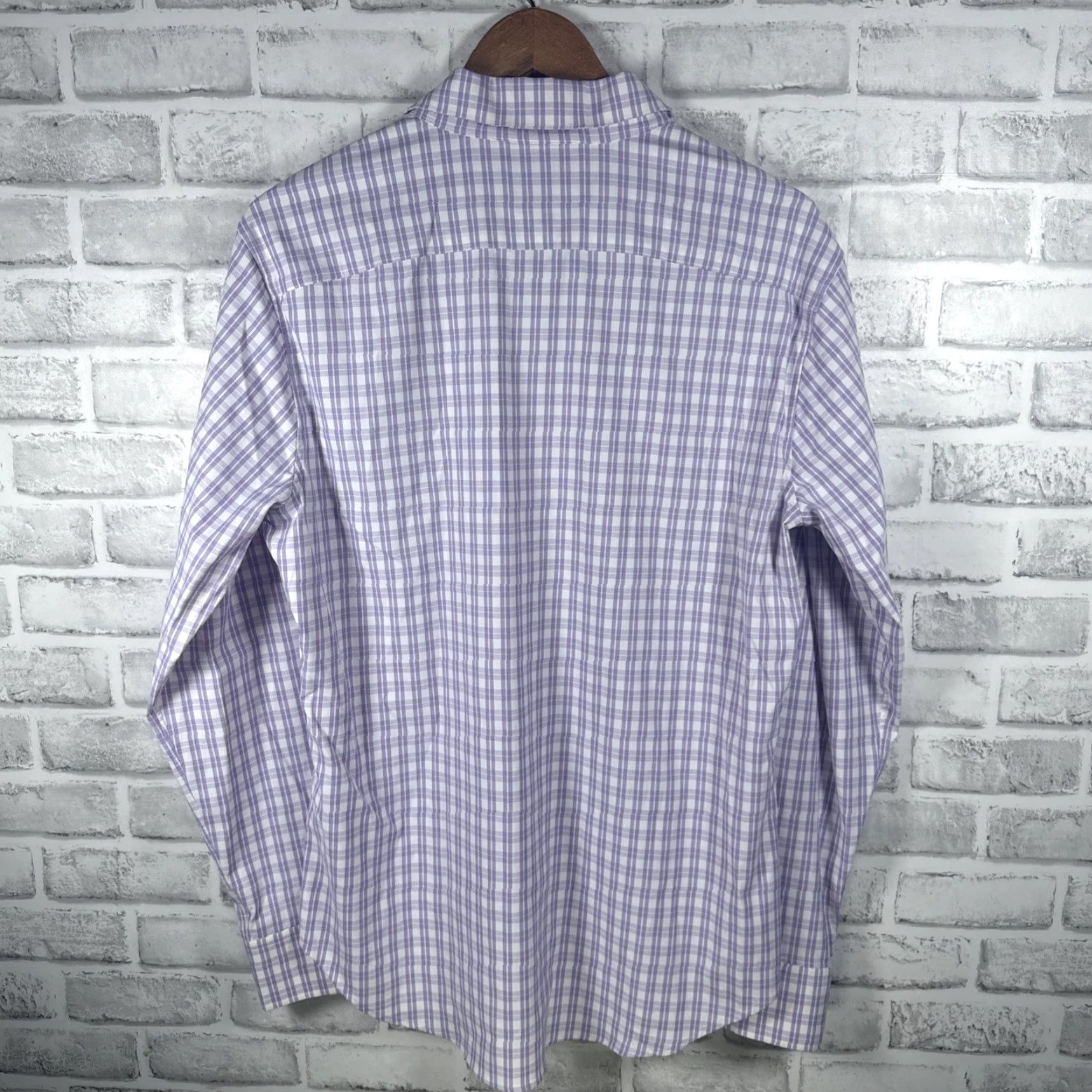 Bonobos Bonobos Slim Fit Purple Plaid Longsleeve Shirt Mens M Shirt Slim Fit Button-Up Modern Mens Size US M / EU 48-50 / 2 - 4 Thumbnail