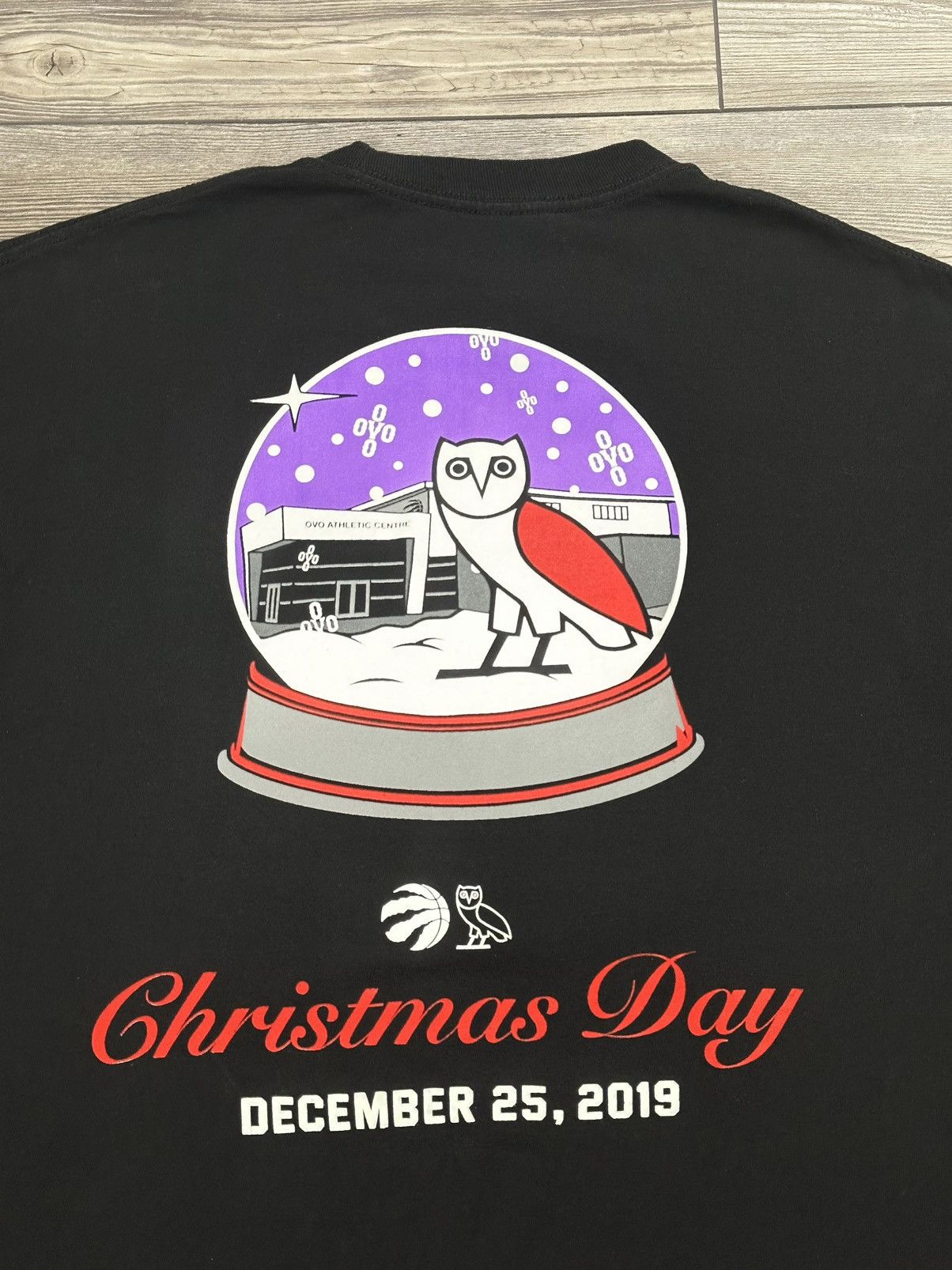 October's Very Own OVO x Toronto Raptors Christmas 2019 Drake Night Longsleeve Size US XL / EU 56 / 4 - 4 Thumbnail