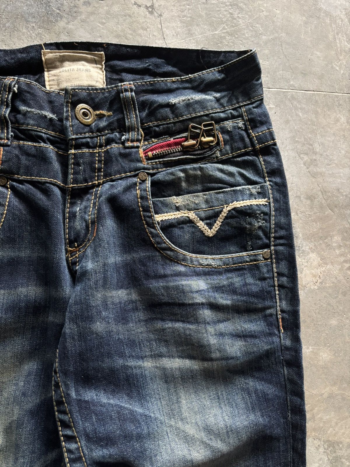 If Six Was Nine LOLITA distressed japanese washed whiskered punk grunge Size US 31 - 9 Thumbnail