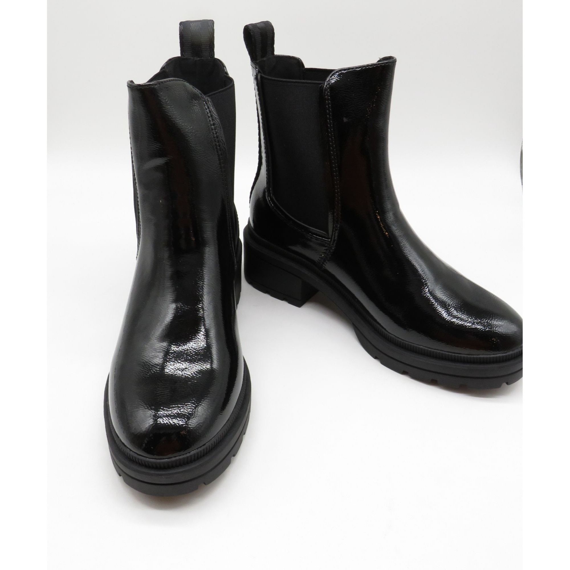 Other Rocket Dog Womens Black Patent PU Chelsea Boots 7.5M NEW Size US 7.5 / IT 37.5 - 4 Thumbnail