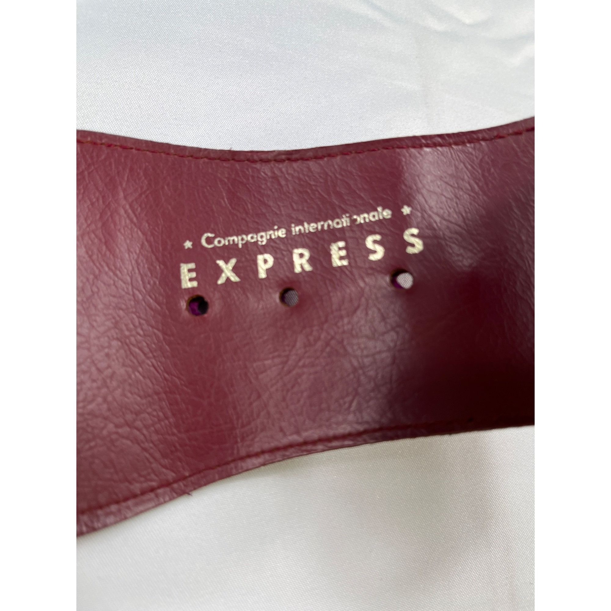 Express Vintage Express Womens Purple Leather Belt SKU 7548 Size M Size ONE SIZE - 3 Thumbnail