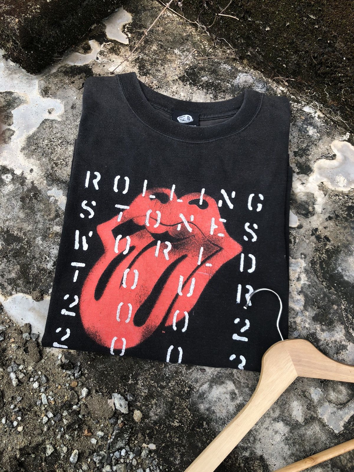 Band Tees × The Rolling Stones × Vintage 2002👅 Vintage Rolling Stones World Tour Tshirt Size US L / EU 52-54 / 3 - 1 Thumbnail