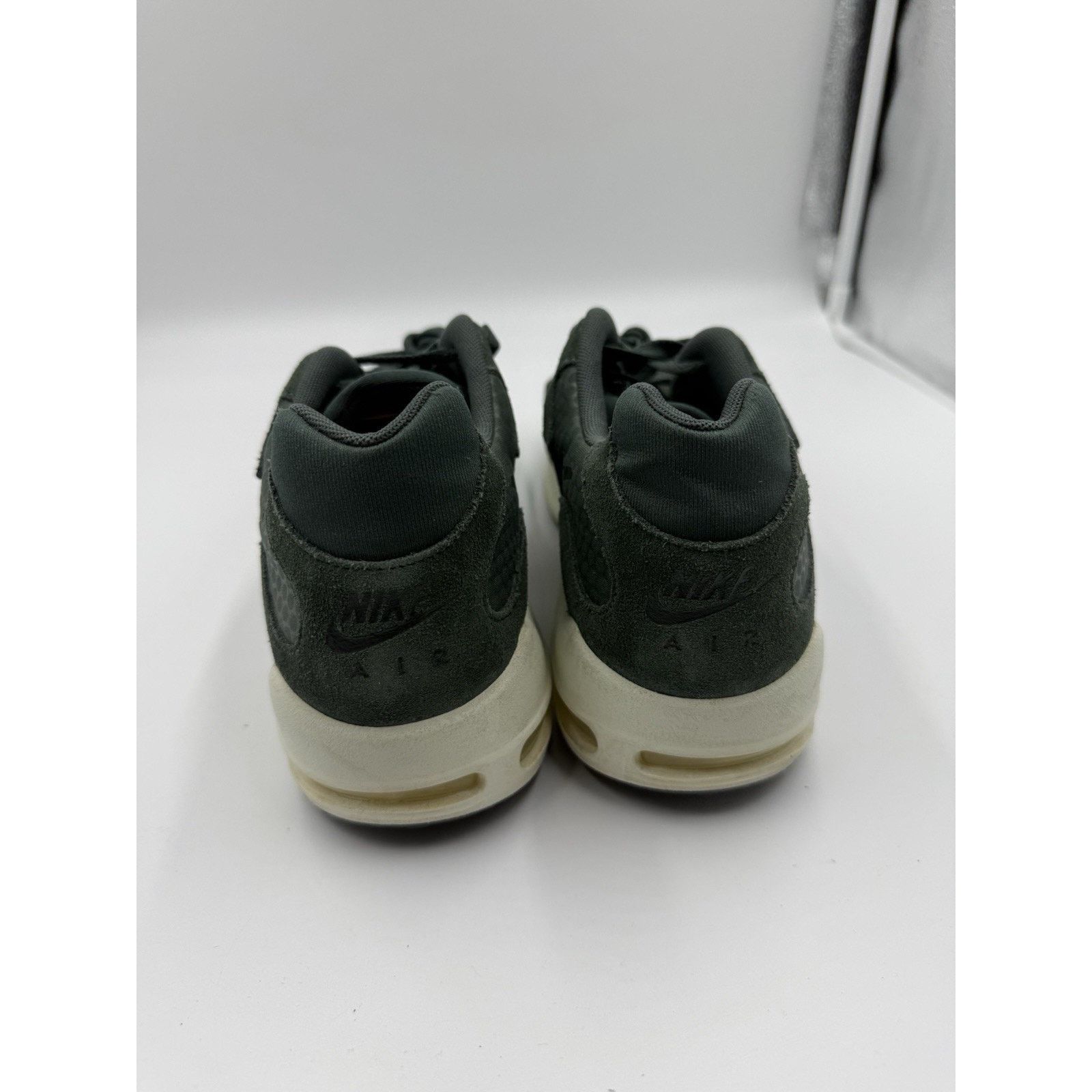 Nike Size 12 - Nike Air Max Guile Premium Green NBS428 Size US 12 / EU 45 - 2 Thumbnail