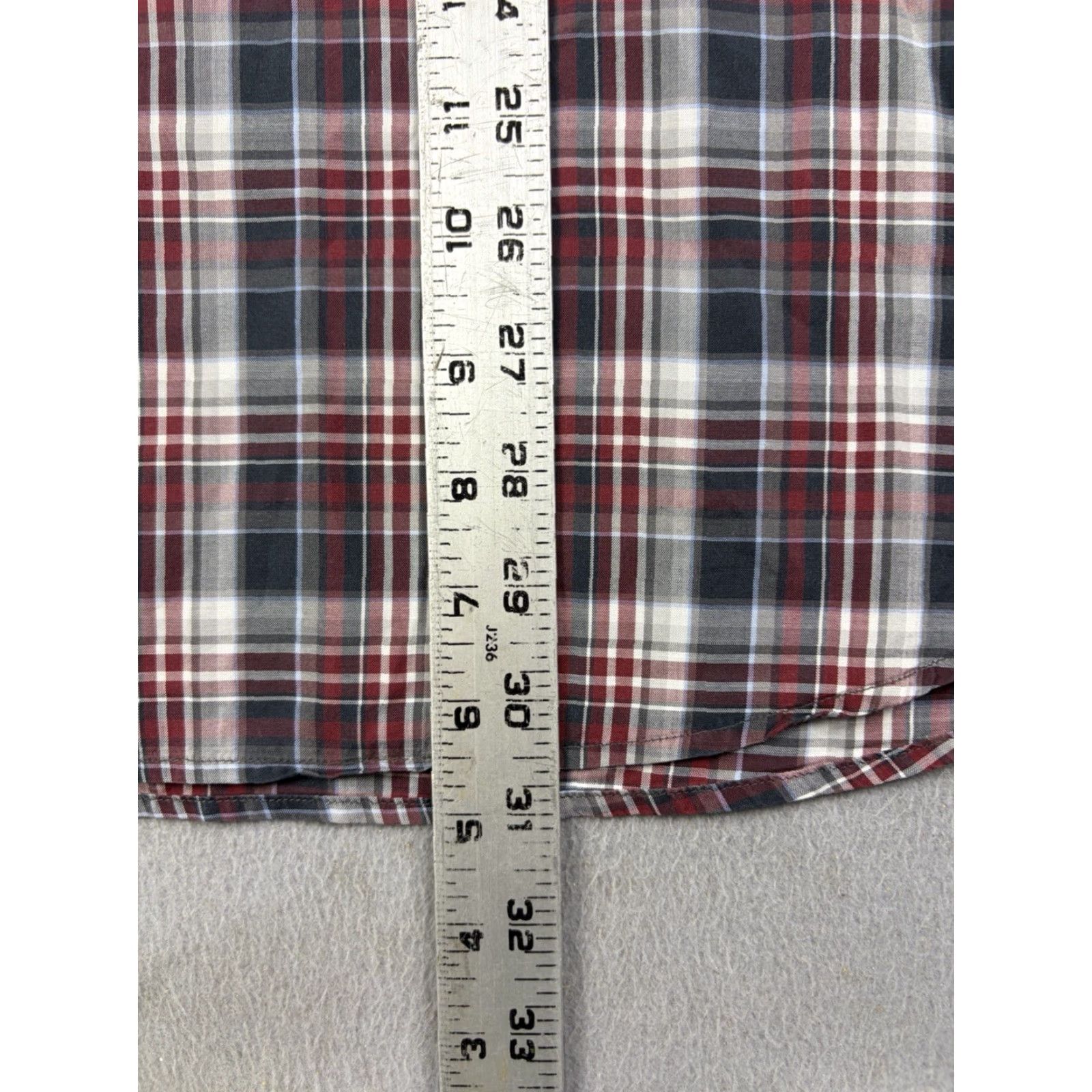 Ermenegildo Zegna Ermenegildo Zegna Shirt Mens XL Gray Plaid Long Sleeve Button-Down Casual Size US XL / EU 56 / 4 - 7 Thumbnail