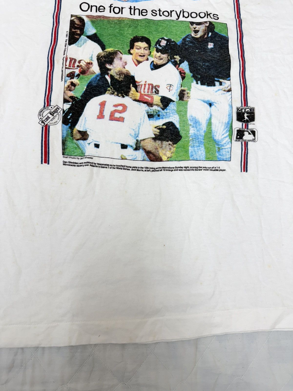 Fruit Of The Loom Vintage 1991 Minnesota Twins World Series Champions Size US XL / EU 56 / 4 - 3 Thumbnail