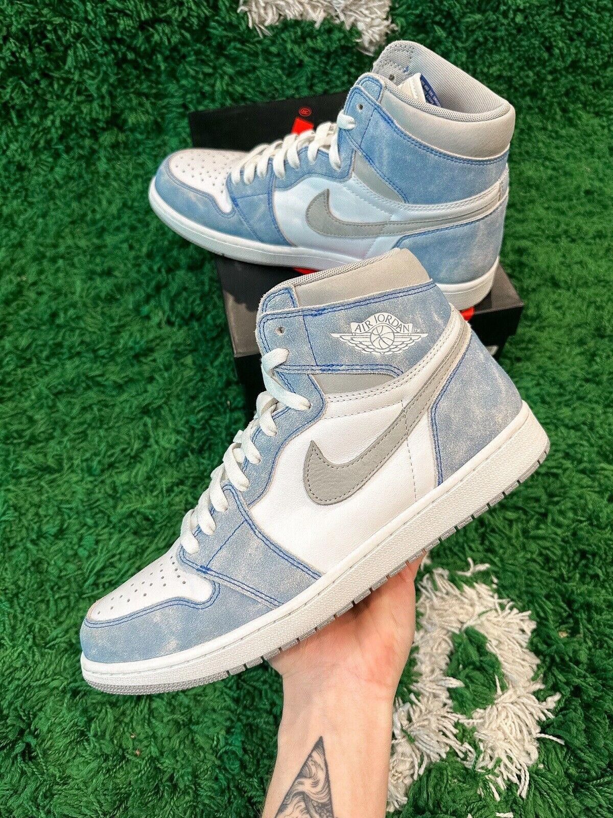 Jordan Brand Jordan 1 Retro OG High Hyper Royal Size 12 Size US 12 / EU 45 - 9 Thumbnail