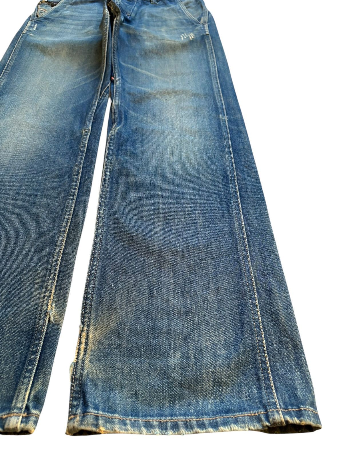 Diesel Vintage Diesel Pheyo Mud Wash Buckle Back Baggy Jeans Size US 32 / EU 48 - 7 Thumbnail