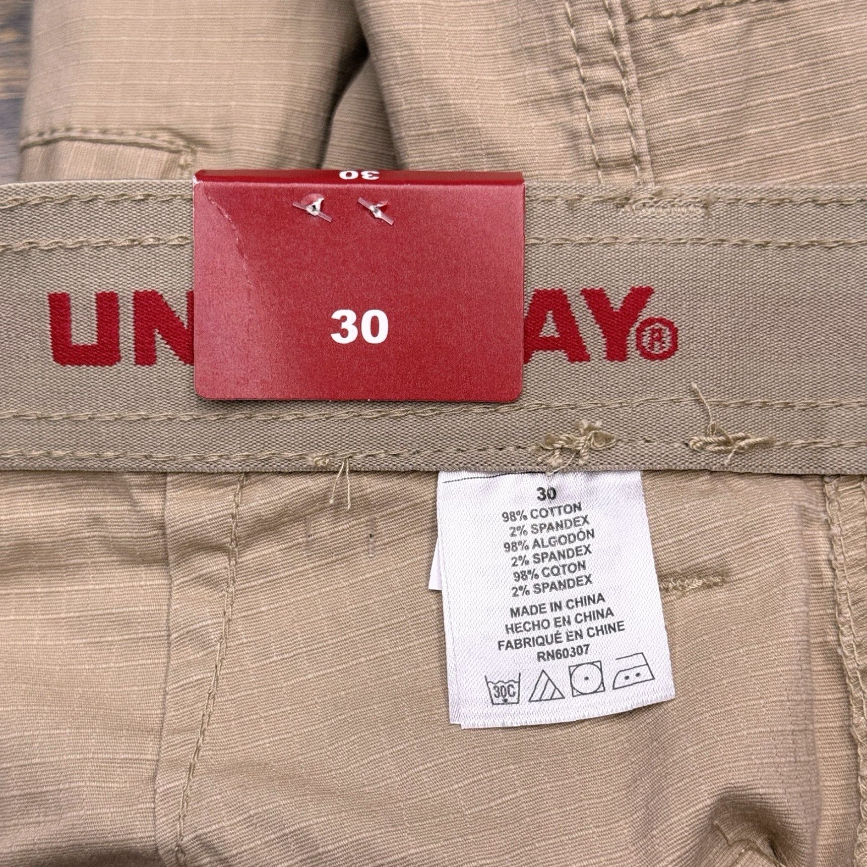 Vintage **Union Bay Stretch Mid Rise Cargo Shorts Mens Tan 30 Inseam** User: **Union Bay Stretch Mid Rise Cargo Shorts Mens Tan 30 Inseam** Size US 30 / EU 46 - 4 Thumbnail