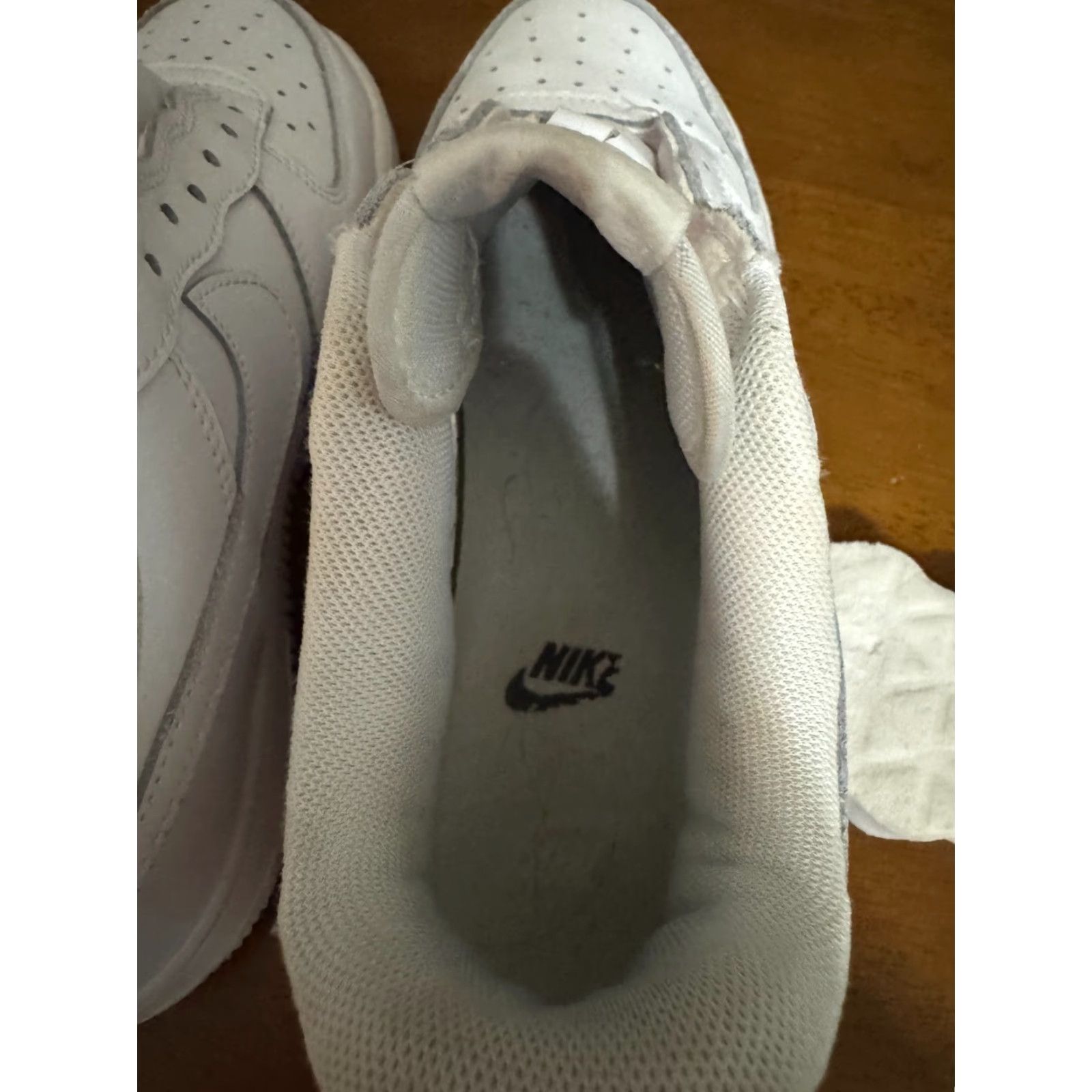 Nike Nike Air Force Low Triple White Sneaker Mens 7 White Leather Rubber Nas White CW2288-111 Size US 7 / EU 40 - 7 Thumbnail