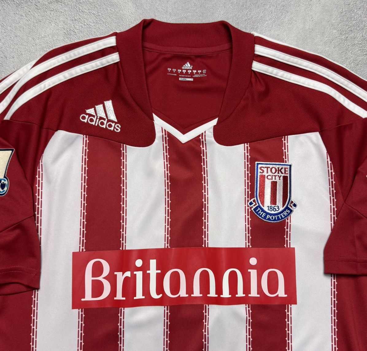 Adidas Stoke City 2010 2011 Home Shirt Soccer Jersey Adidas Size US M / EU 48-50 / 2 - 7 Thumbnail