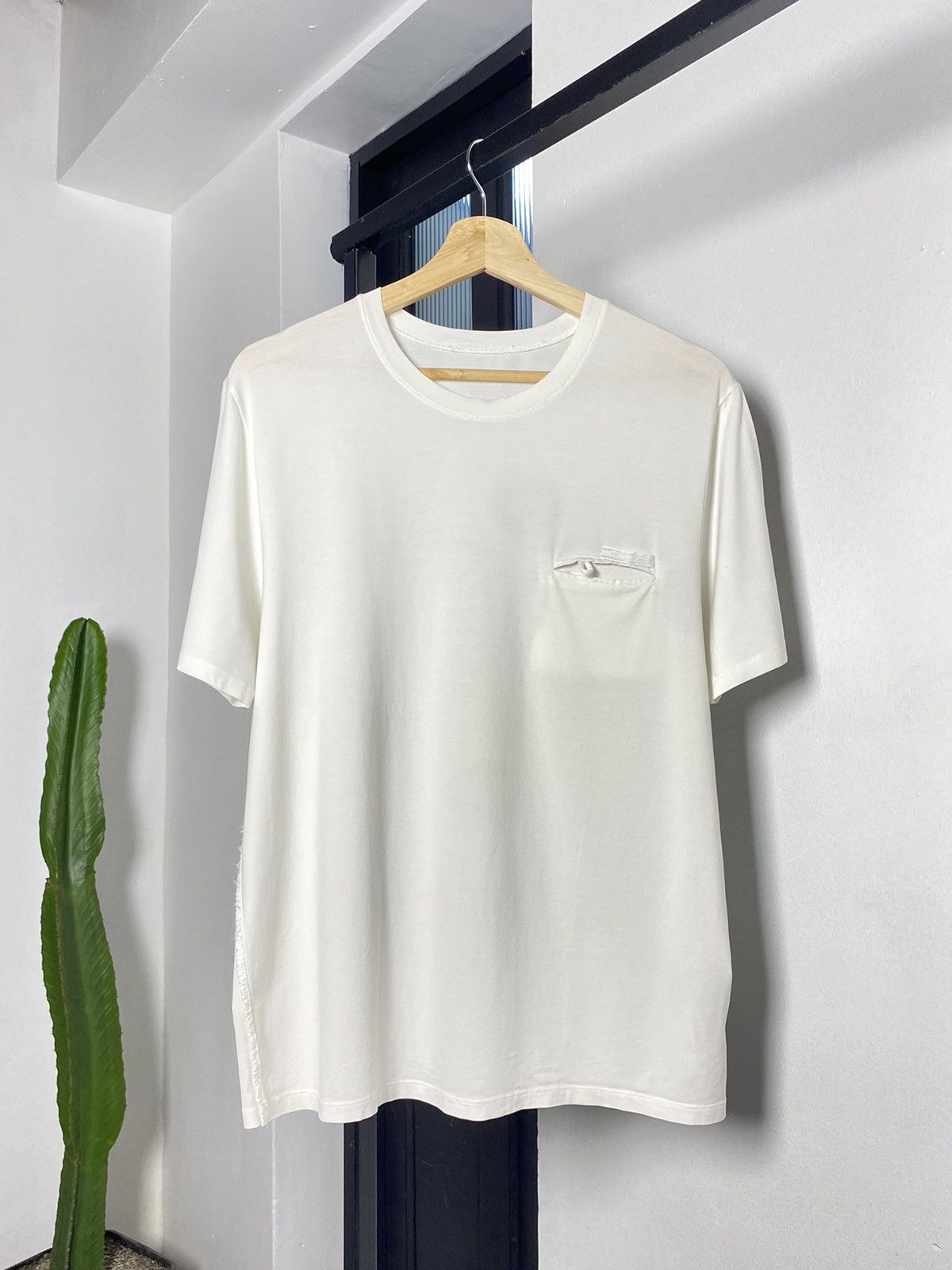 Designer × Prada Prada white tee Size US XL / EU 56 / 4 - 1 Thumbnail