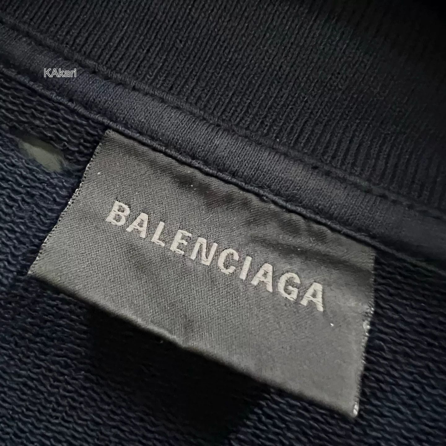 Balenciaga Balenciaga Distressed Tape Logo Crewneck Sweatshirt Size US L / EU 52-54 / 3 - 3 Thumbnail