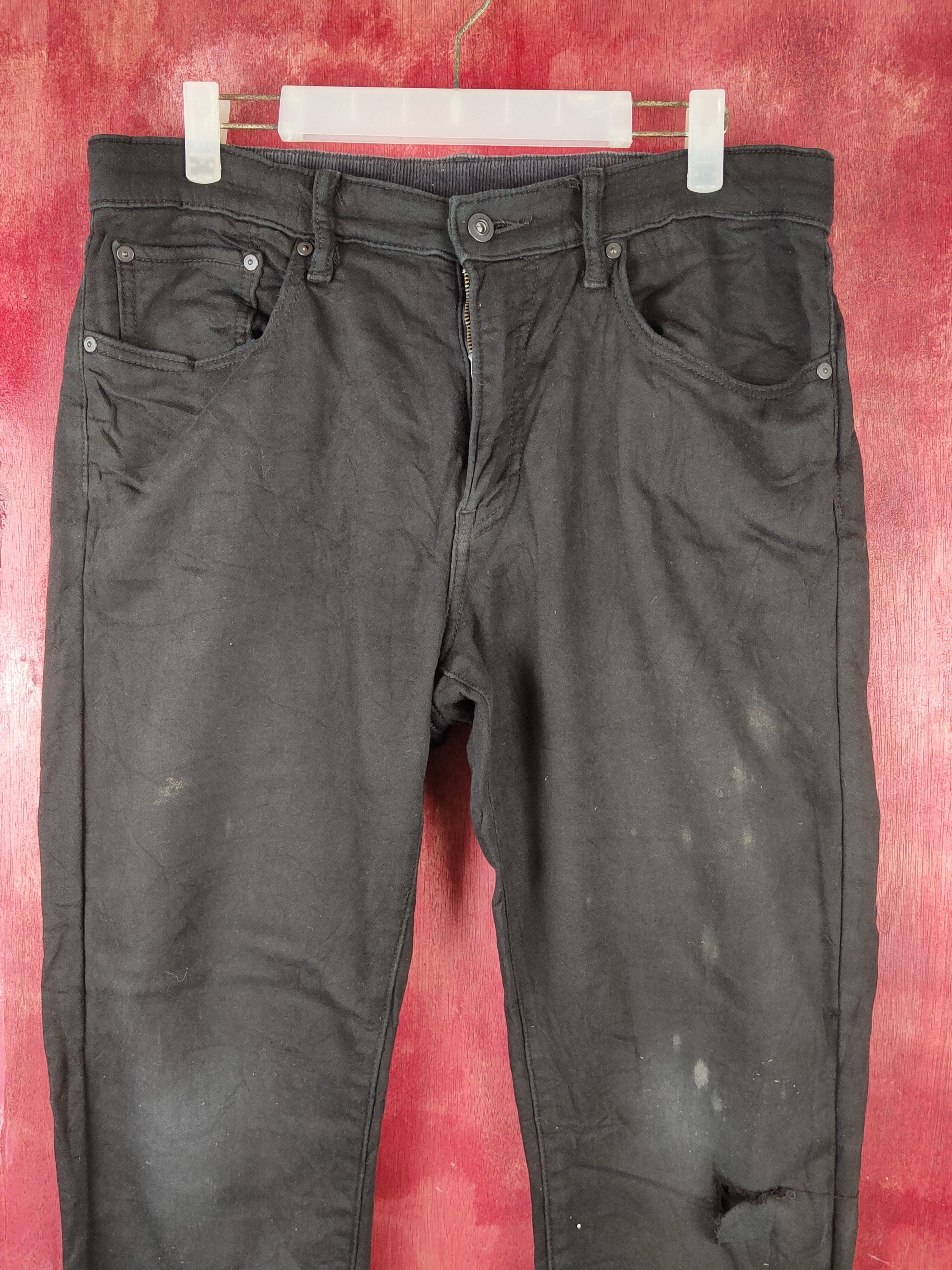 Japanese Brand Uniqlo Black ripped distressed Casual Pants #S2273 Size US 34 / EU 50 - 2 Thumbnail