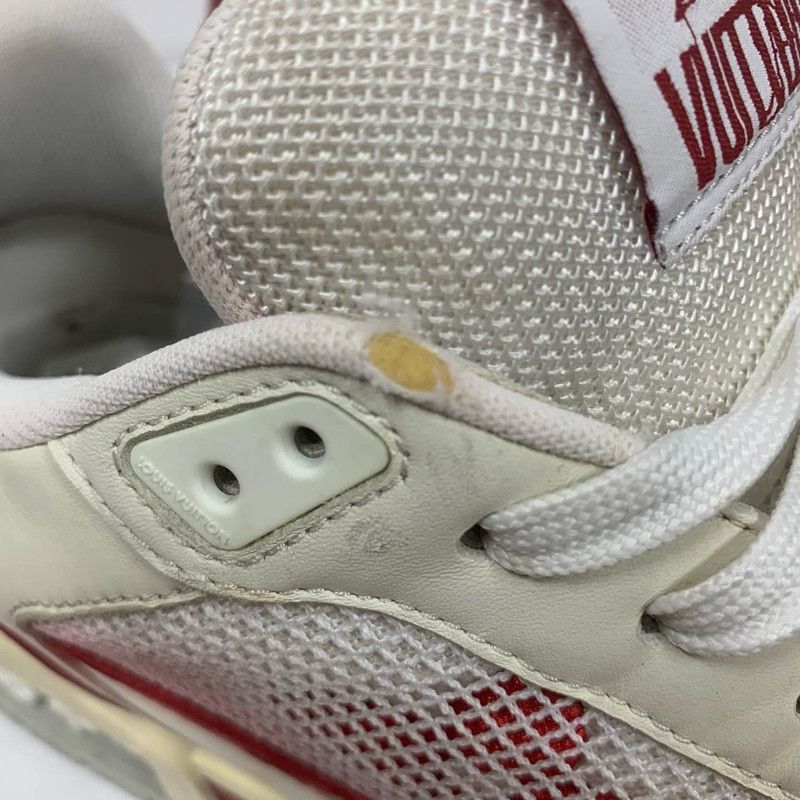 Louis Vuitton Louis Vuitton Trainer Casual Sneakers in White and Red - Size US 8.5 / EU 41-42 - 6 Thumbnail