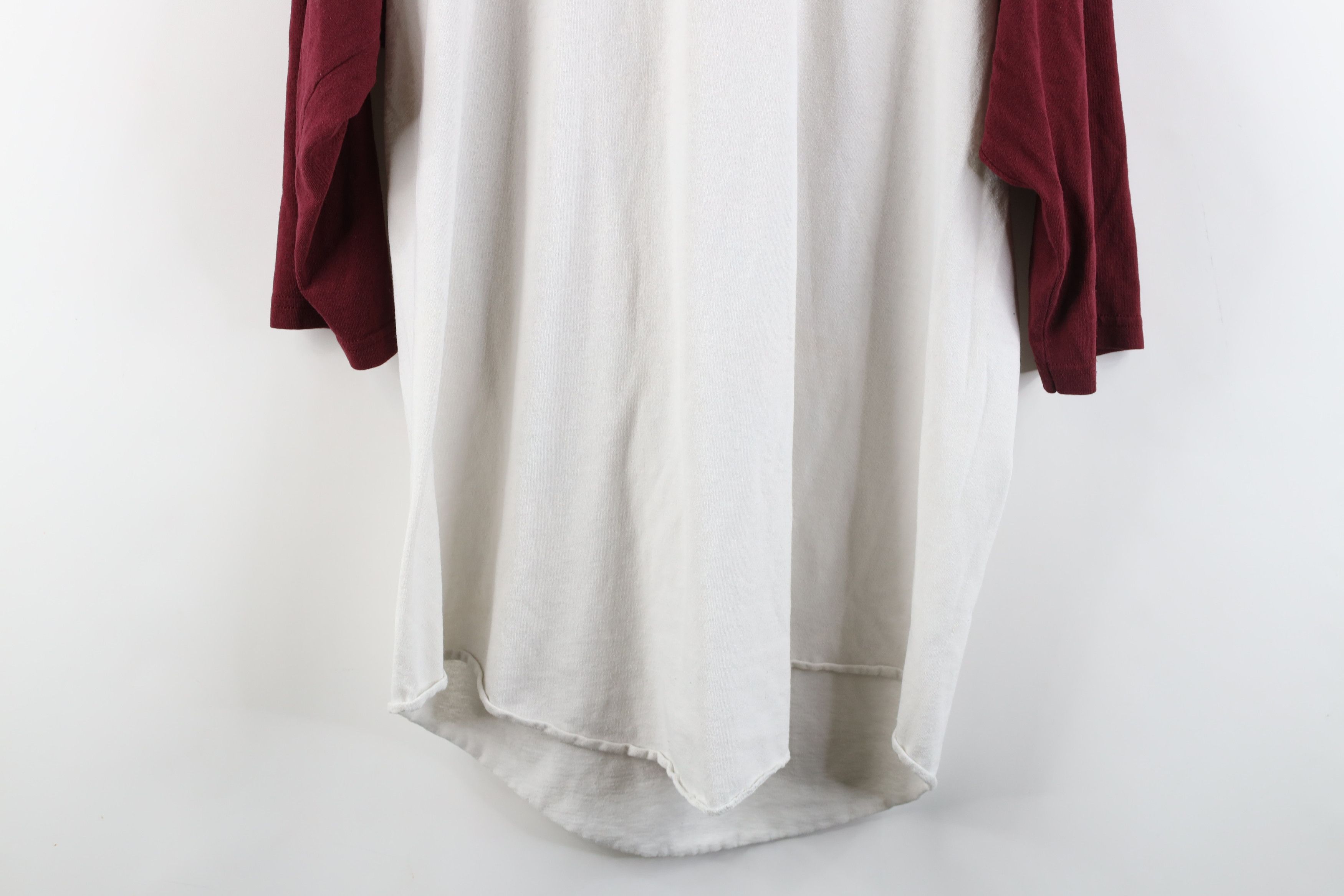 Vintage Vintage 90s University Baseball Raglan T-Shirt Distressed Size US L / EU 52-54 / 3 - 13 Thumbnail
