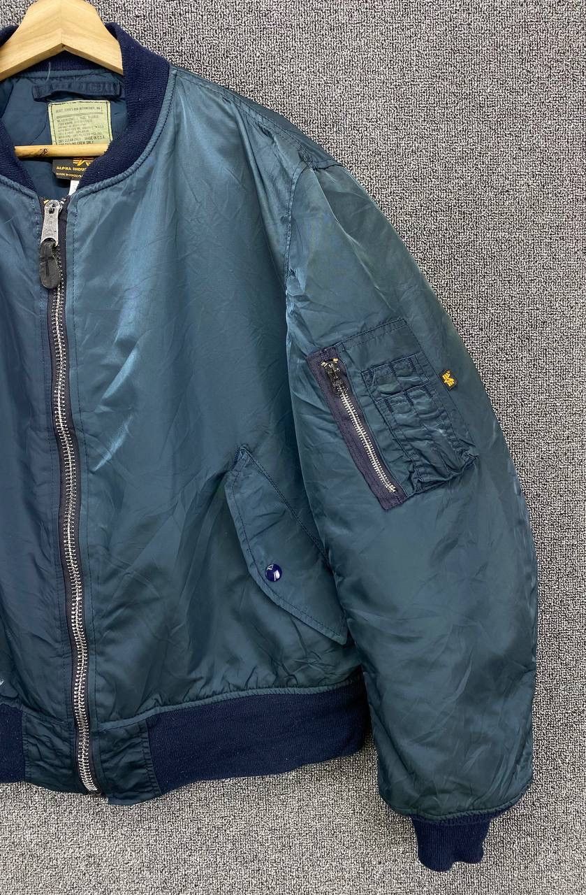 Alpha Industries Vintage Alpha Industries Flyer Man MA 1 Bomber Jacket Size US XL / EU 56 / 4 - 4 Thumbnail