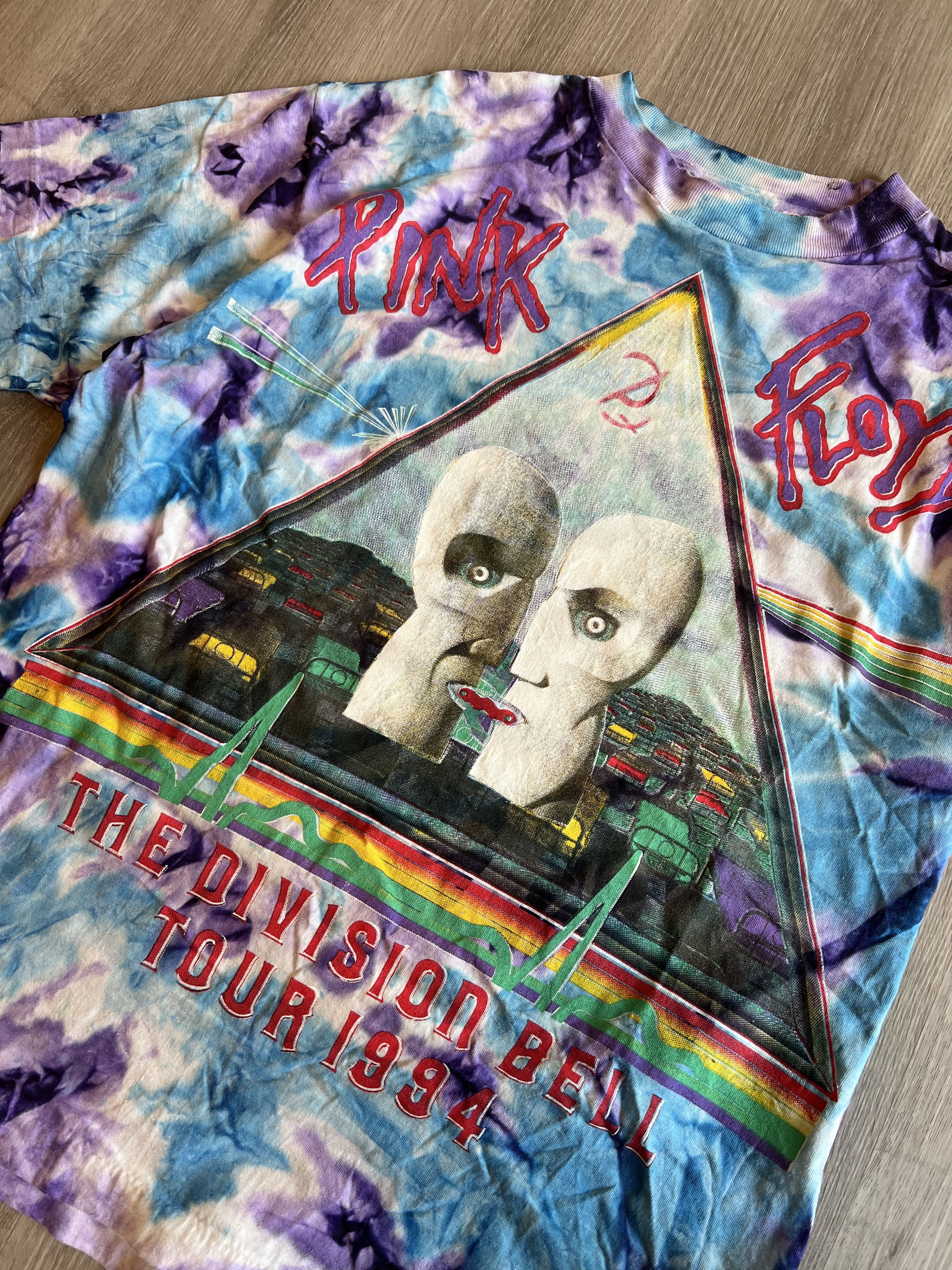 Pink Floyd 1994 Division Bell Tour Tee Tie Dye Size US XL / EU 56 / 4 - 2 Thumbnail