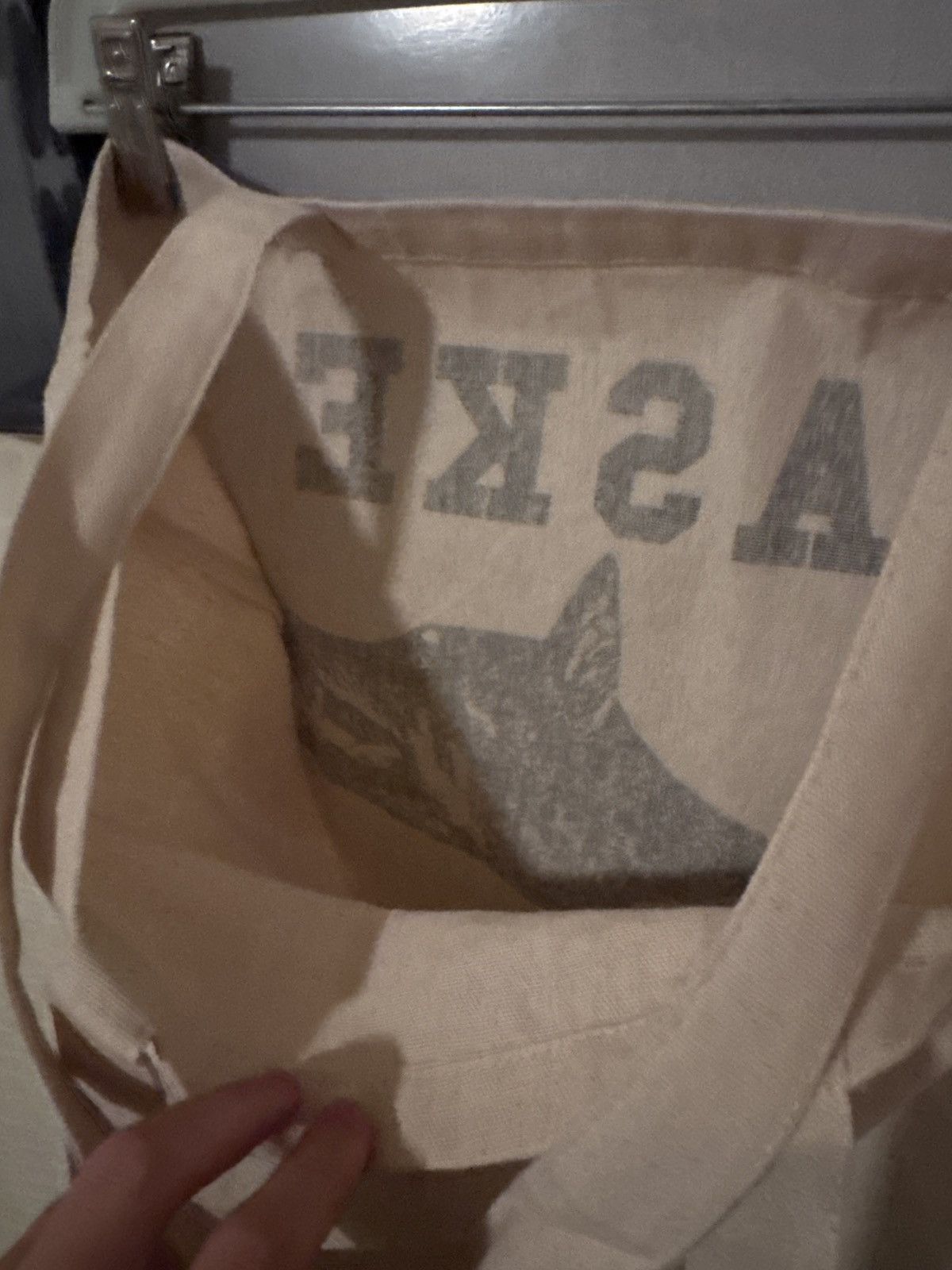 basketcase gallery Basketcase Gallery dog tote bag Size ONE SIZE - 3 Thumbnail